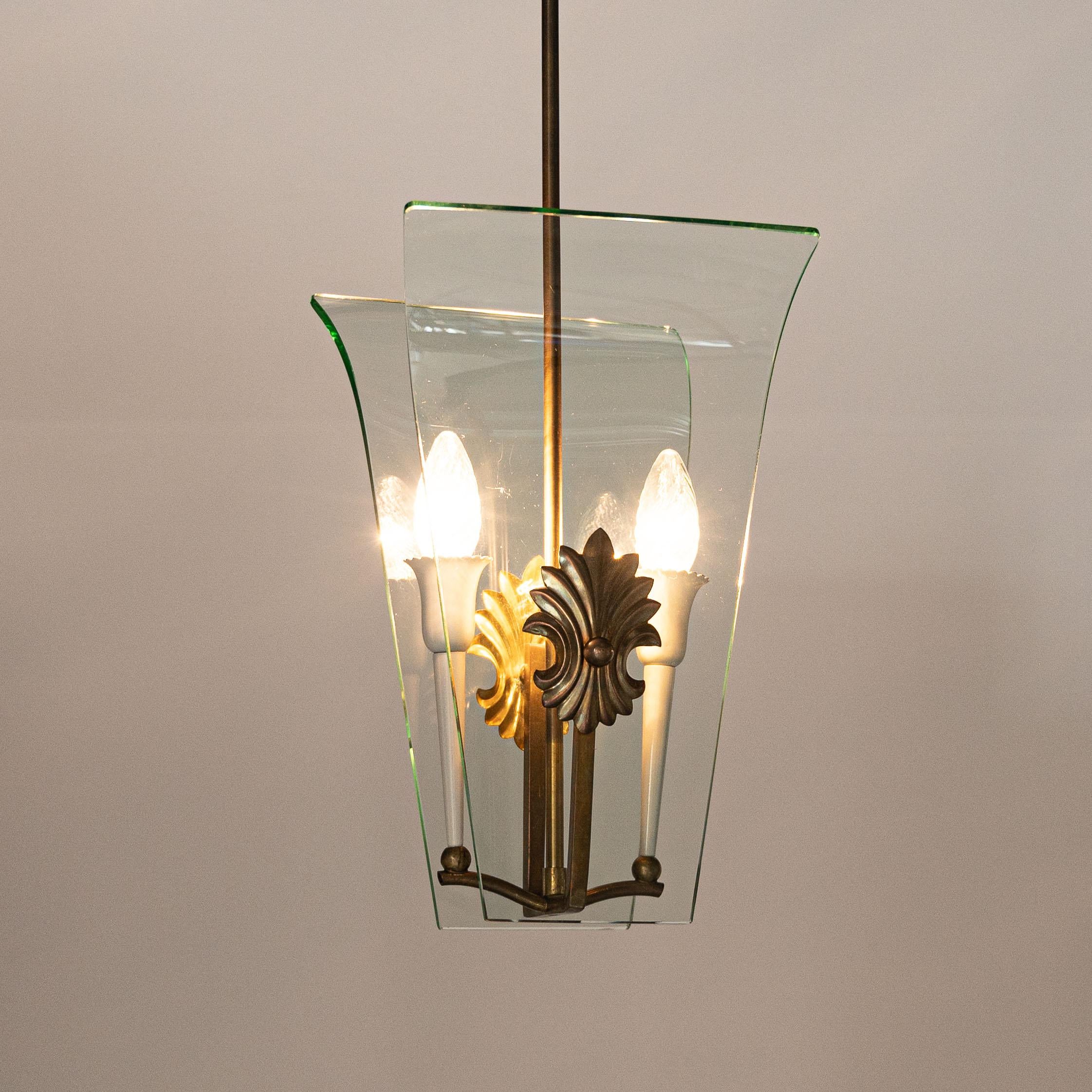 1950's Brass & Glass Lantern Attributed to Luigi Fontana For Sale 3