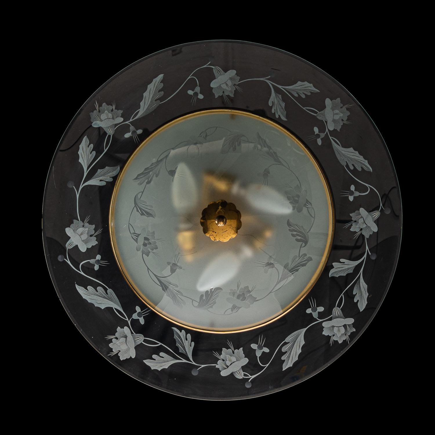 Pendentif en laiton et verre des années 1950 dans le style de Pietro Chiesa en vente 5
