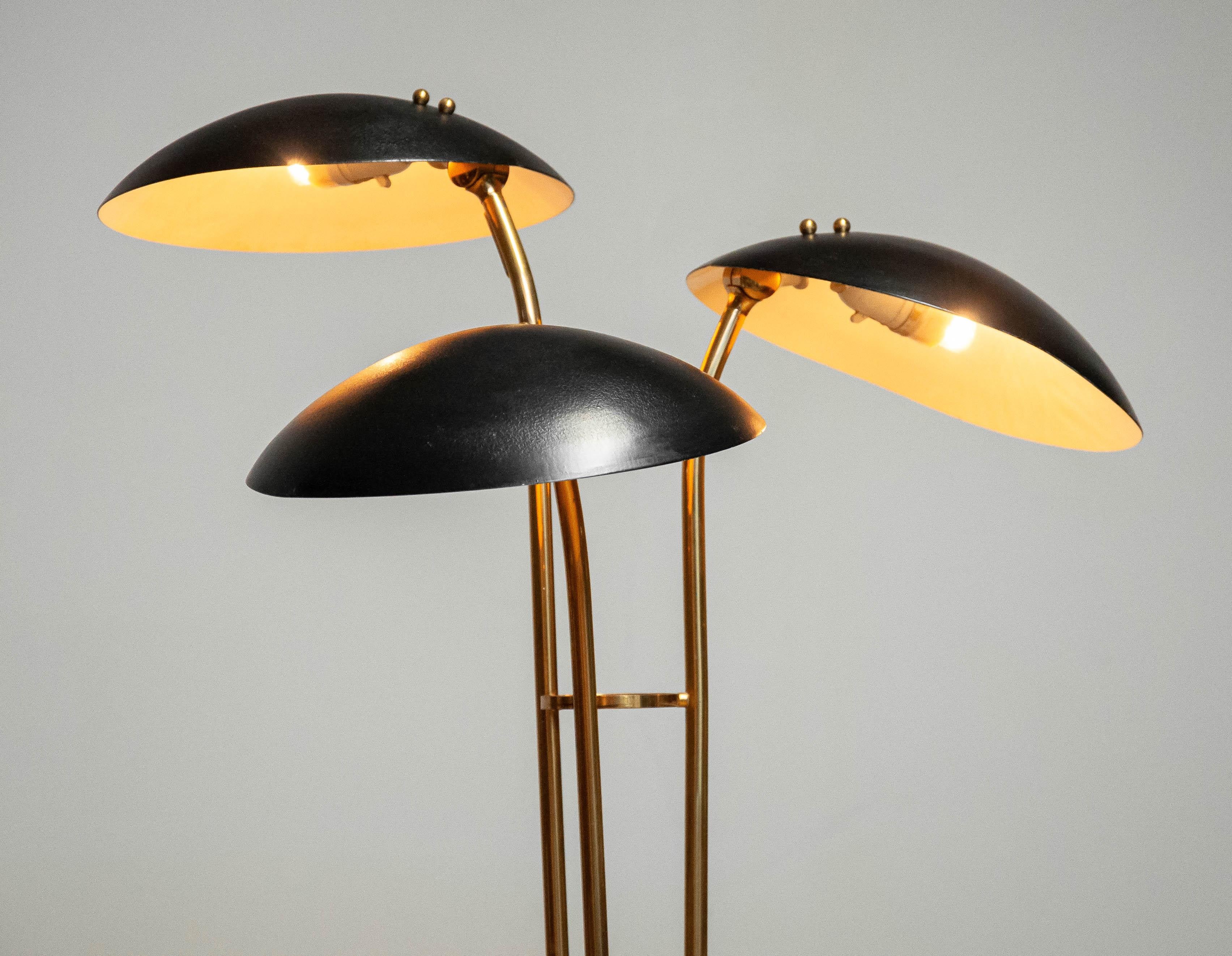 1950s Messing Hollywood Regency Stehlampe von Bröderna Malmströms Metallvarufabrik im Angebot 3