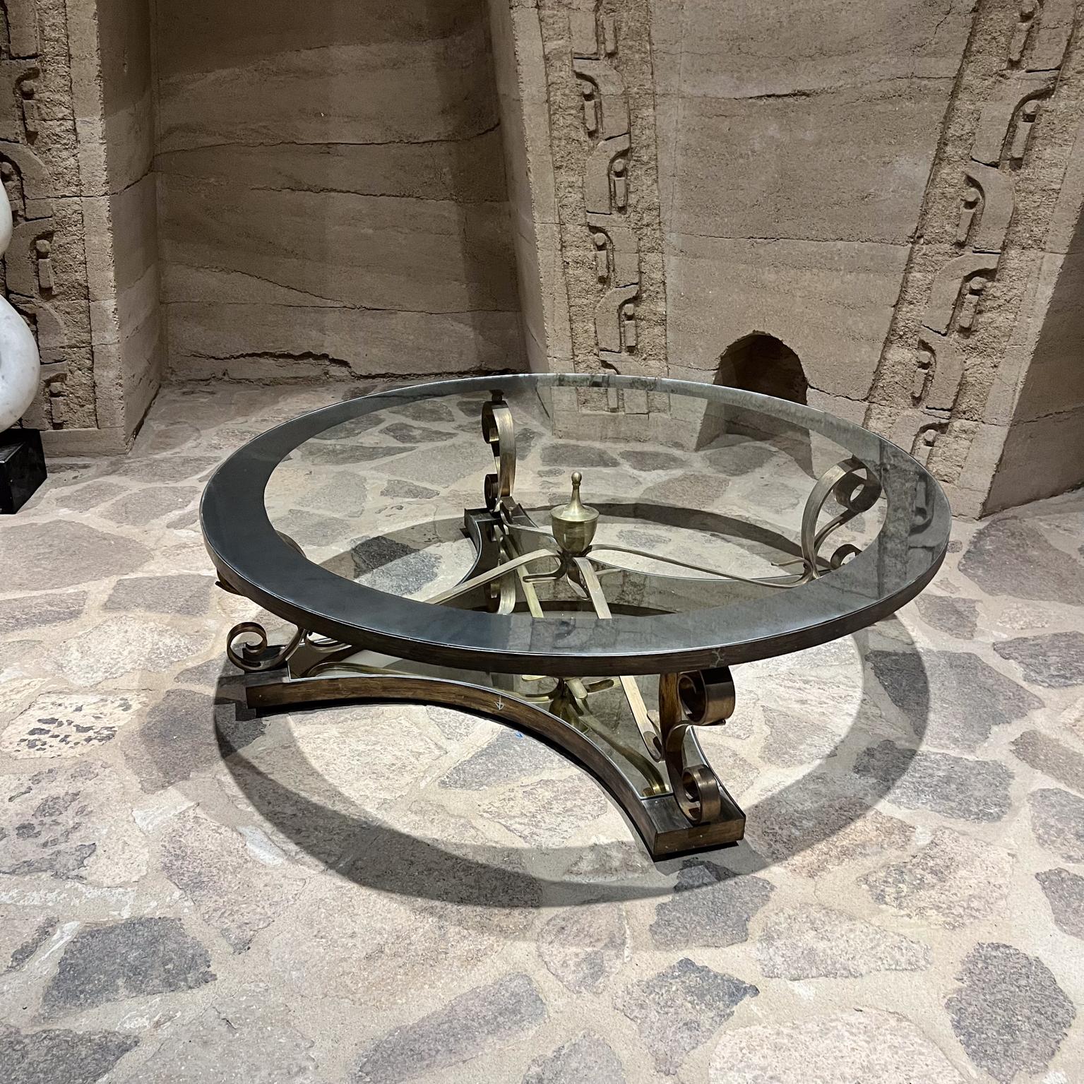 1950s Brass & Mirror Cocktail Table Arturo Pani Mexico City en Bueno estado para la venta en Chula Vista, CA