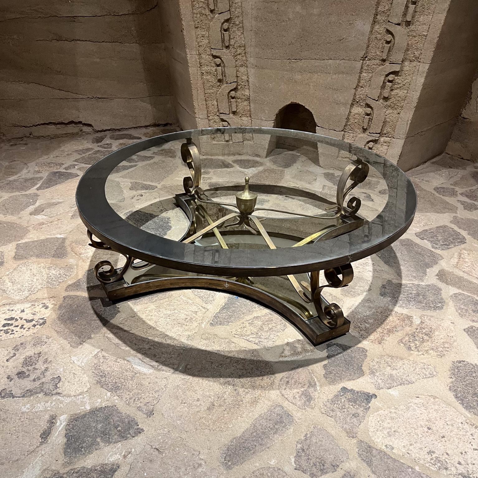 1950s Brass & Mirror Cocktail Table Arturo Pani Mexico City Latón en venta