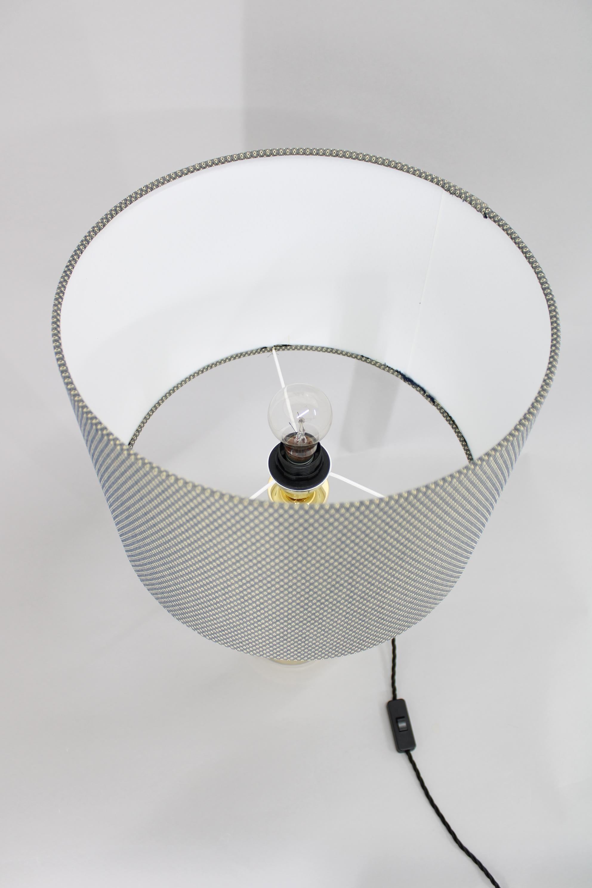 Mid-Century Modern 1950s Brass Table Lamp, Denmark For Sale