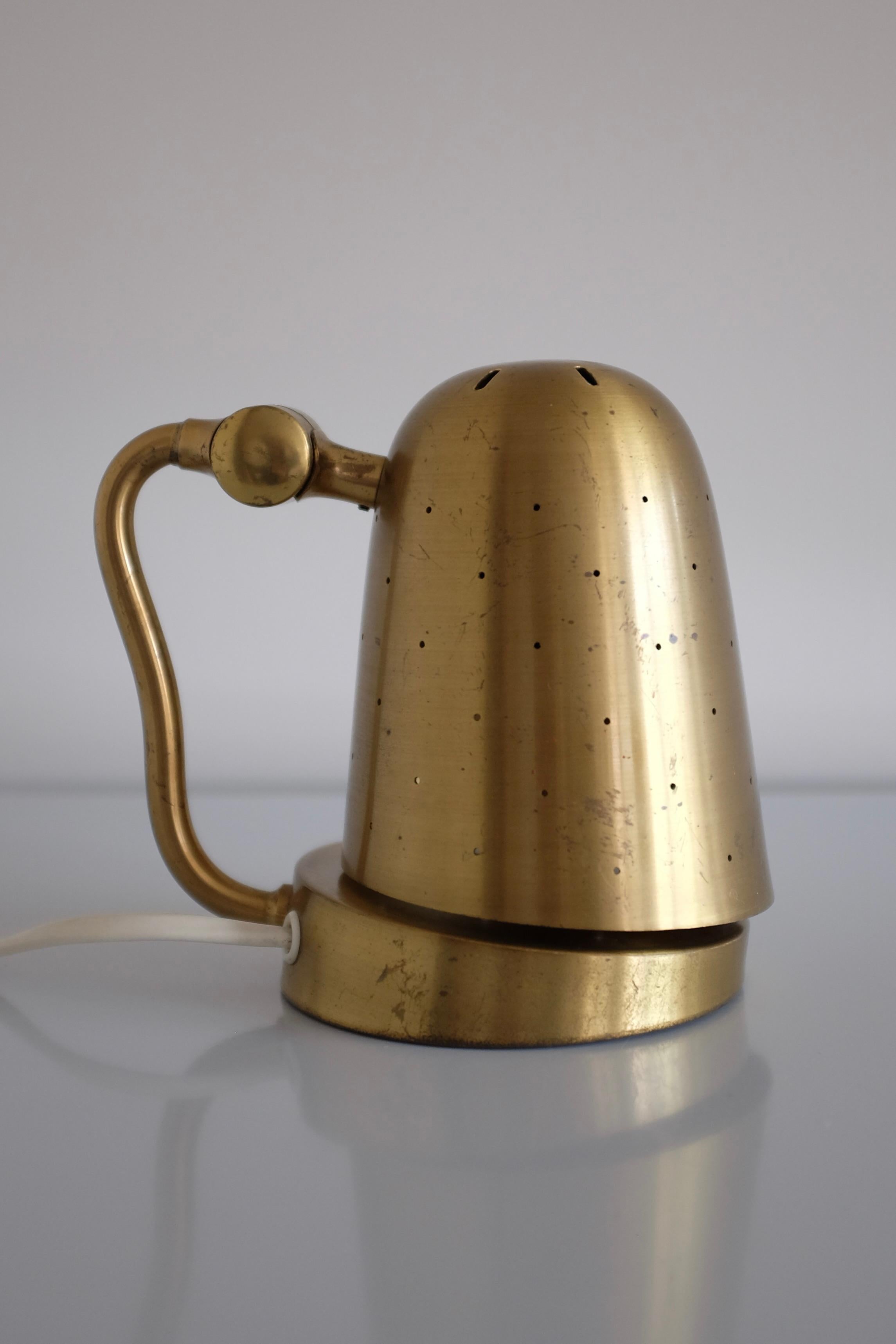 Scandinavian Modern 1950s Brass Table Lamp from Boréns, Sweden For Sale