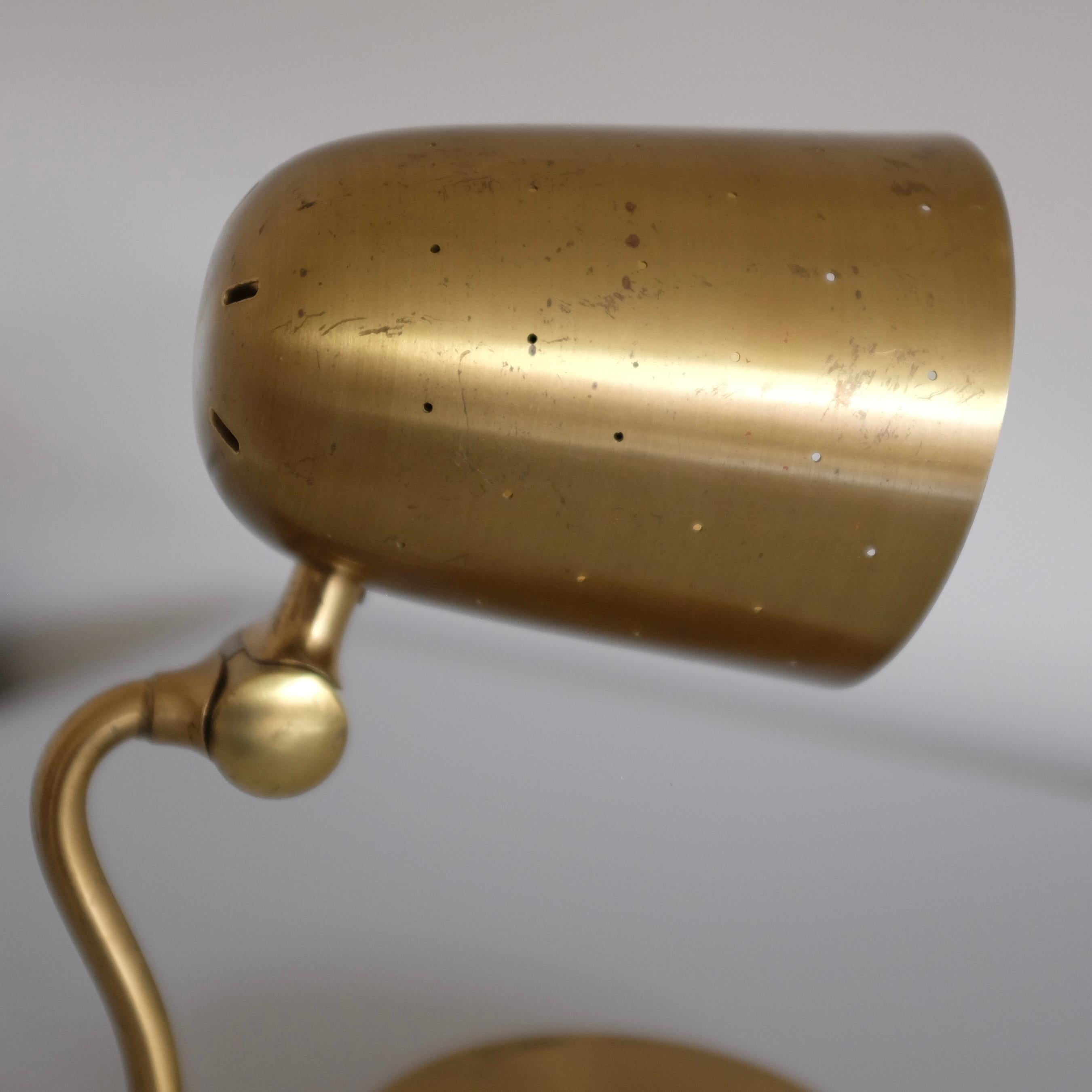 Swedish 1950s Brass Table Lamp from Boréns, Sweden For Sale