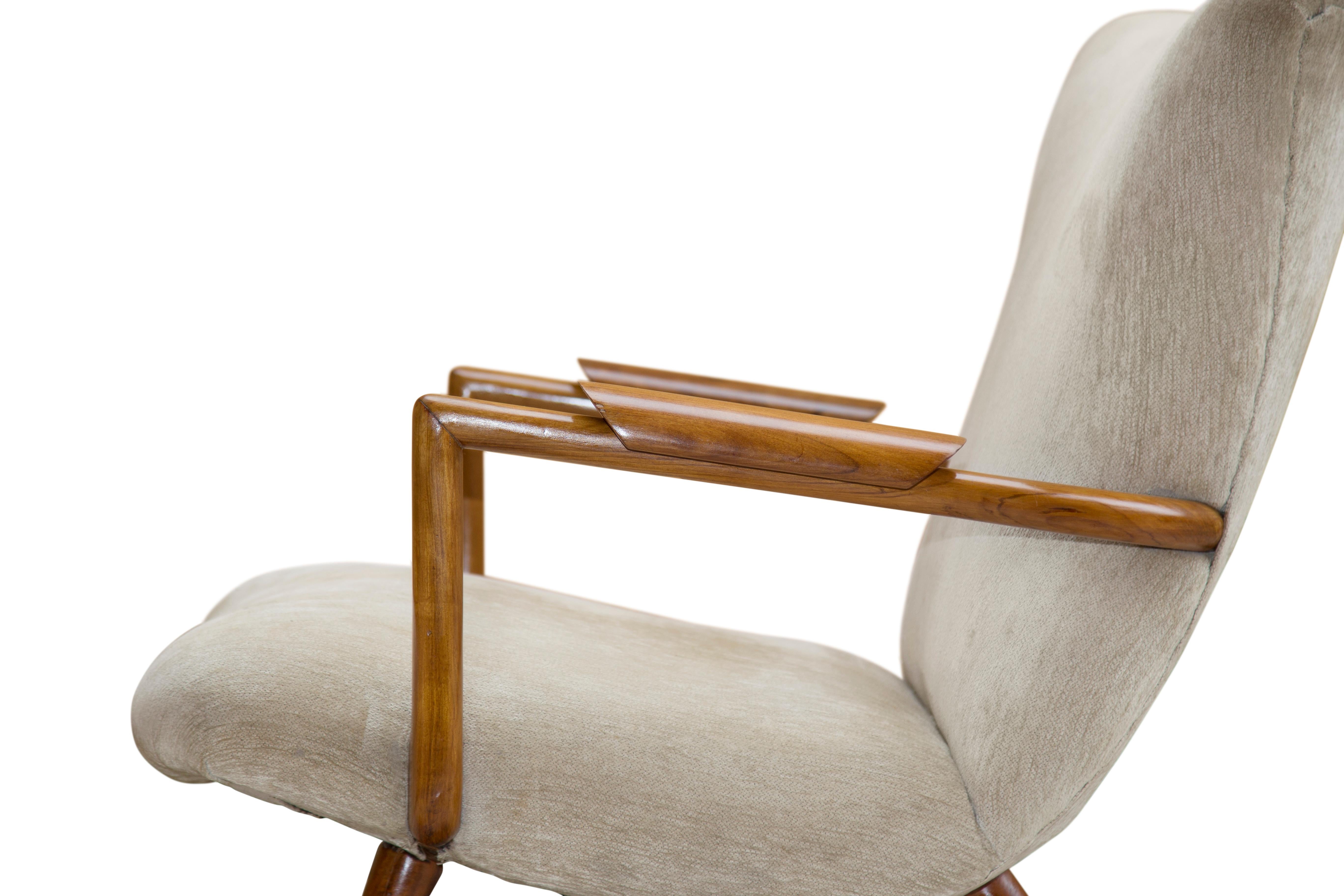 1950's Brazilian Modern Armchair in Hardwood & Fabric by Giuseppe Scapinelli For Sale 3