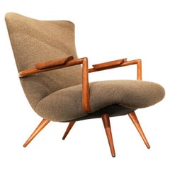 Fauteuil moderne brésilien des années 1950 en bois dur et Sherpa de Giuseppe Scapinelli