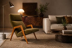 Fauteuil moderne brésilien des années 1950 en Pau Marfim Wood et Mohair vert, Pierre Weckxx