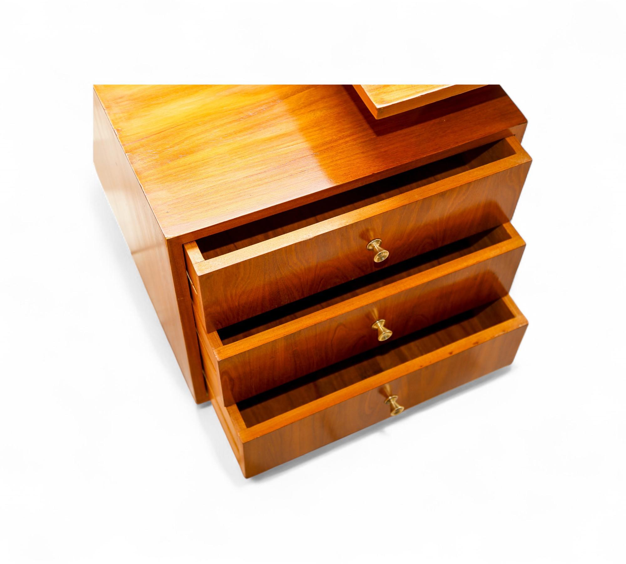 1950's Brazilian Modern Three Legged Desk in Hardwood by Moveis Fratte For Sale 1