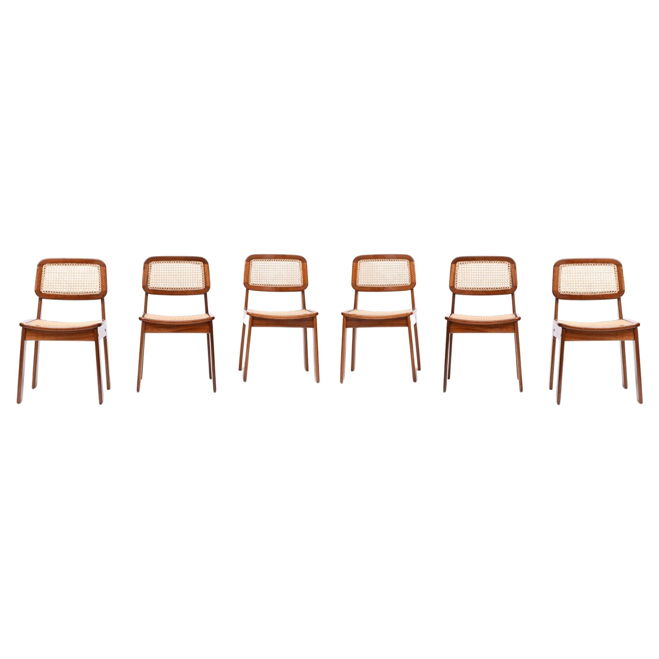 Ensemble de 6 chaises brésiliennes des années 1950 par Geraldo de Barros en vente