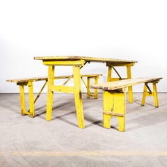1950's Brewers Yellow Trestle Table And Bench Set - Meuse Biere