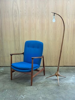 1950s Bridge Floor Lamp by Severin Hansen Jr for Haslev Mobelsnedkeri in beech