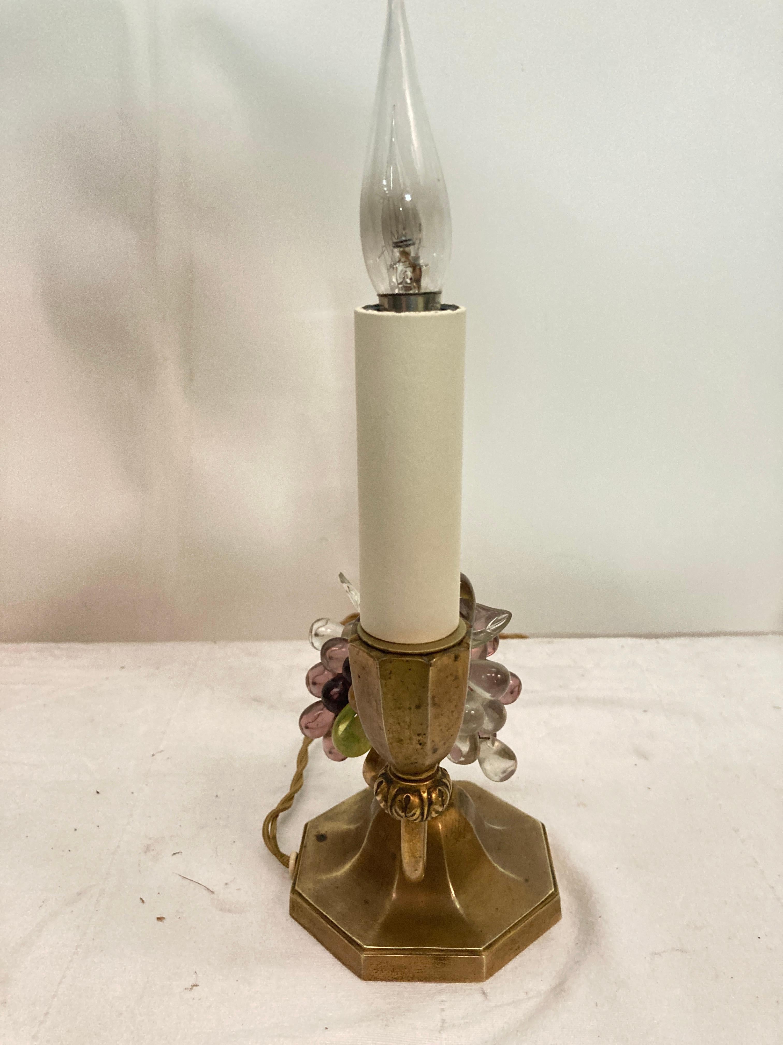 Lampes en bronze et verre des années 1950 attribuées à la Maison Baguès en vente 4