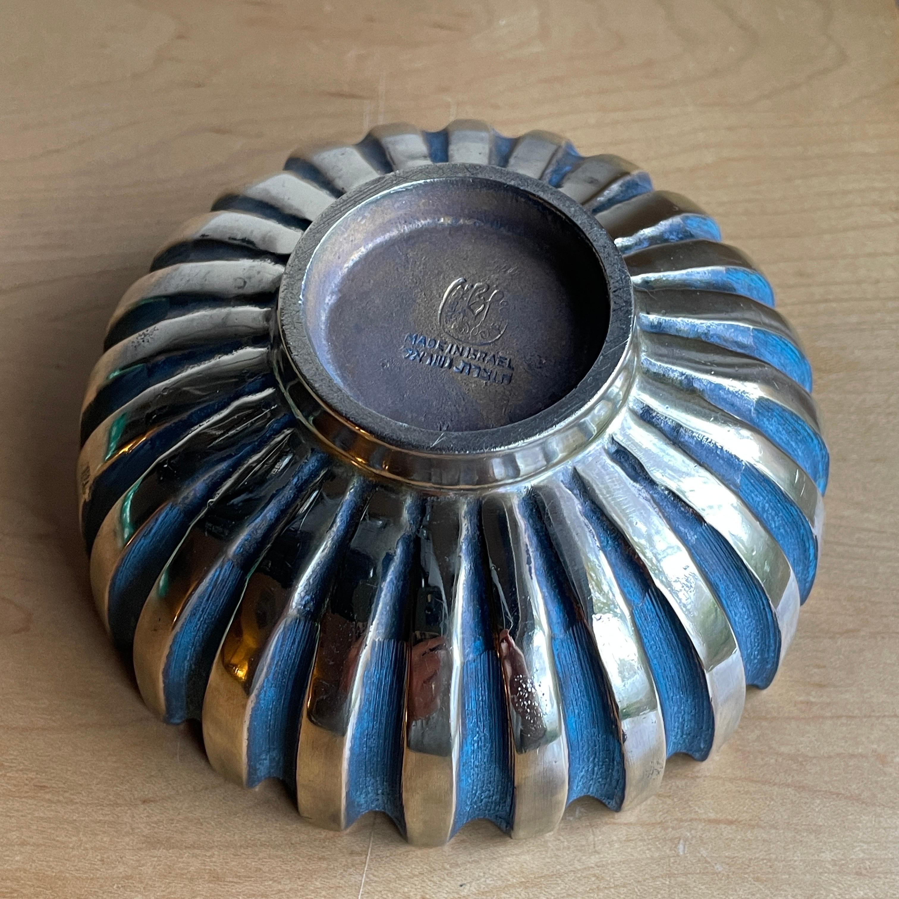 1950s Bronze Solid Cast Bowl Marijauna Cigarette Ashtray Party Bowl Candy Dish For Sale 3