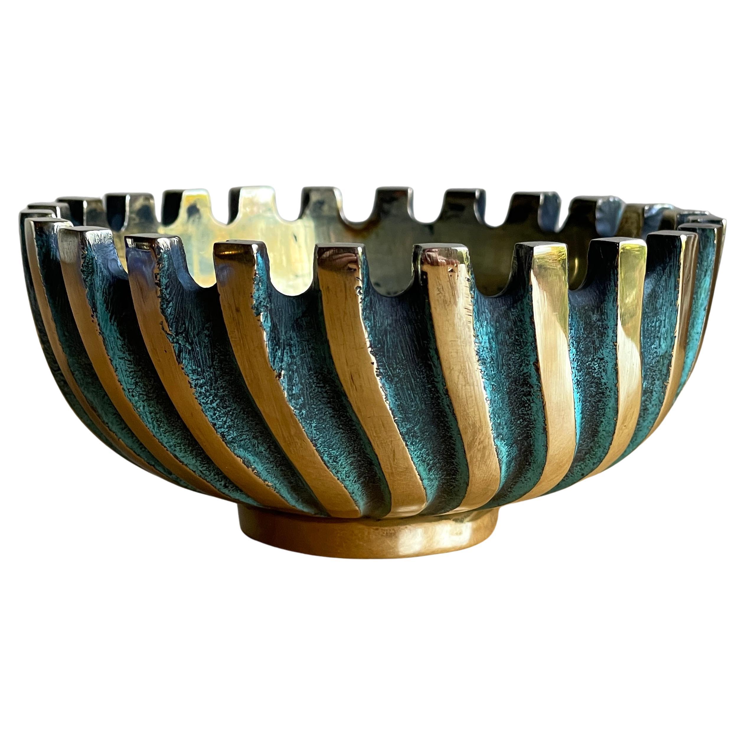 1950s Bronce Sólido Fundido Tazón Remolino Cenicero Cigarrillo Fiesta Tazón Candy Dish en venta