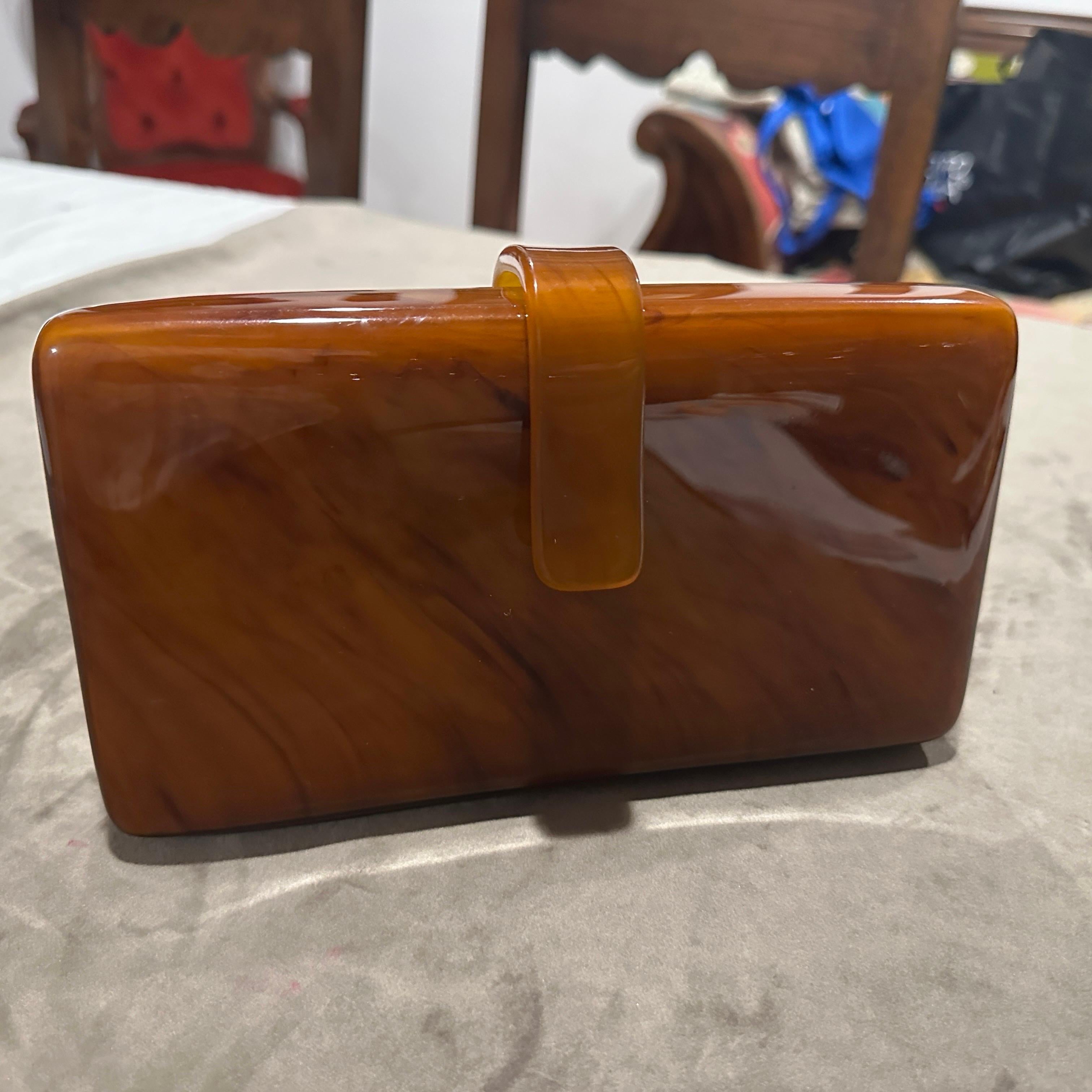1950s Brown Bakelite and Leather Italian Clutch Bag For Sale 5