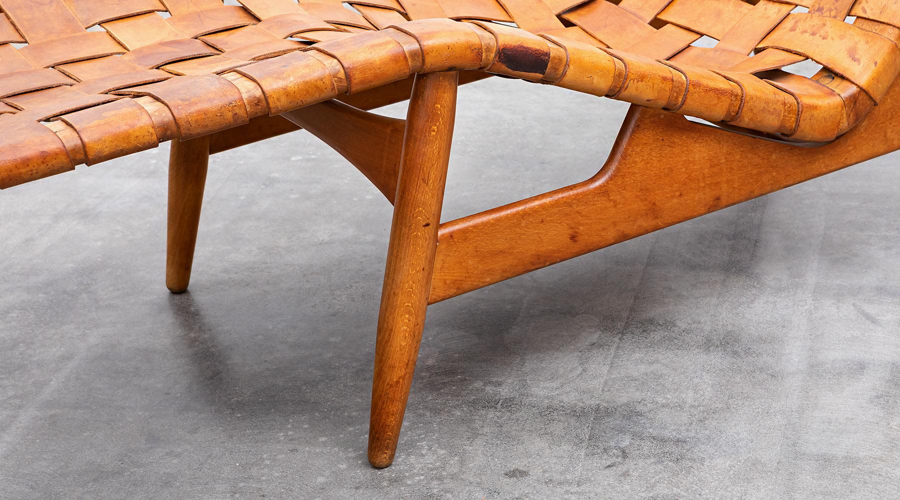 1950s, brown beech and leather Lounge Chair by Arne Vodder for Bovirke For Sale 6