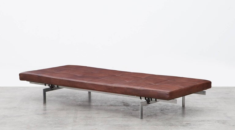 Mid-Century Modern 1950s Brown Leather and Steel Base Daybed by Poul Kjaerholm For Sale
