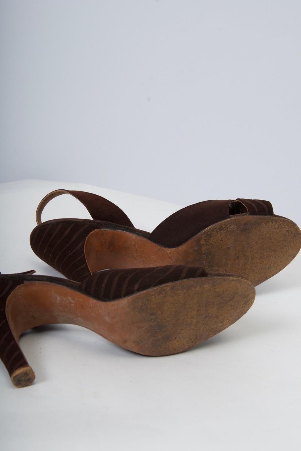 1950s Brown Suede Handbag and Shoes 4