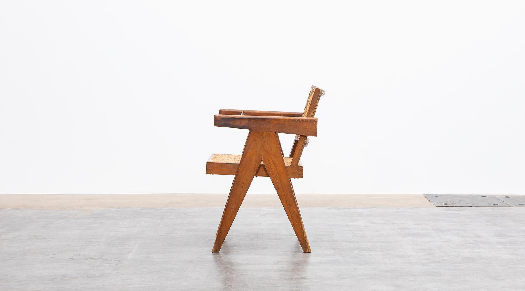1950s Brown Wooden Teak and Cane Lounge Chair by Pierre Jeanneret 'c' In Good Condition For Sale In Frankfurt, Hessen, DE