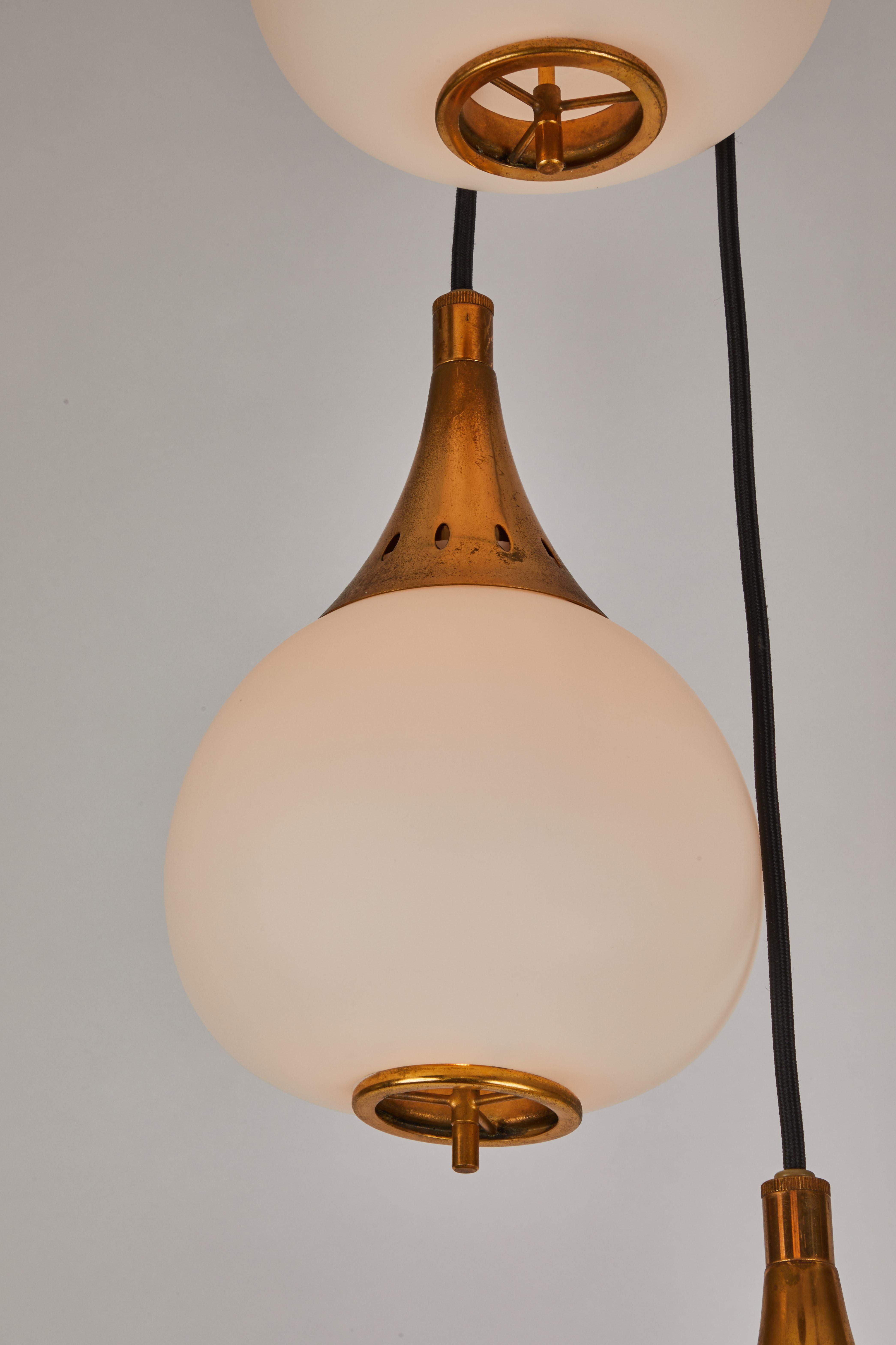 Mid-Century Modern 1950s Bruno Gatta Brass and Glass Chandelier for Stilnovo