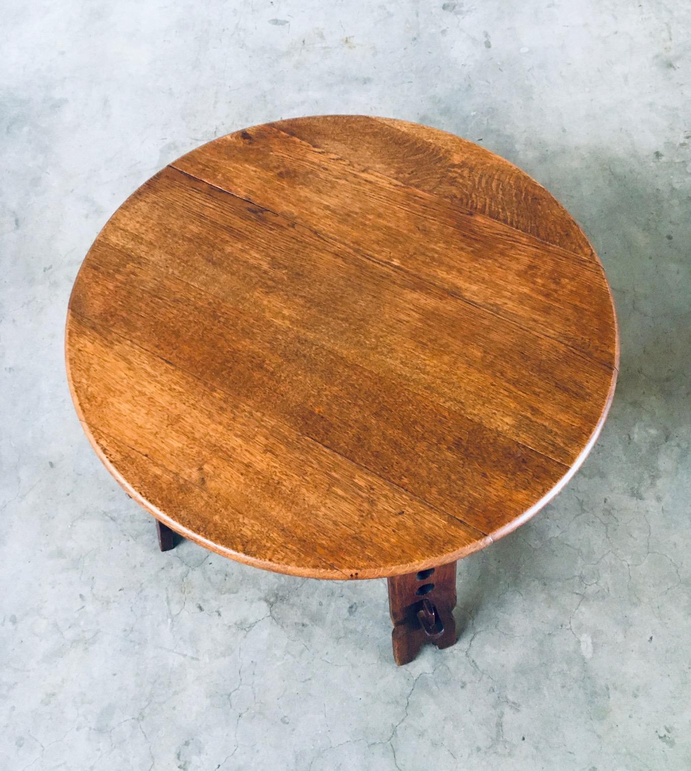 1950's Brutalist Design Artisan Oak Carved Side Table For Sale 1