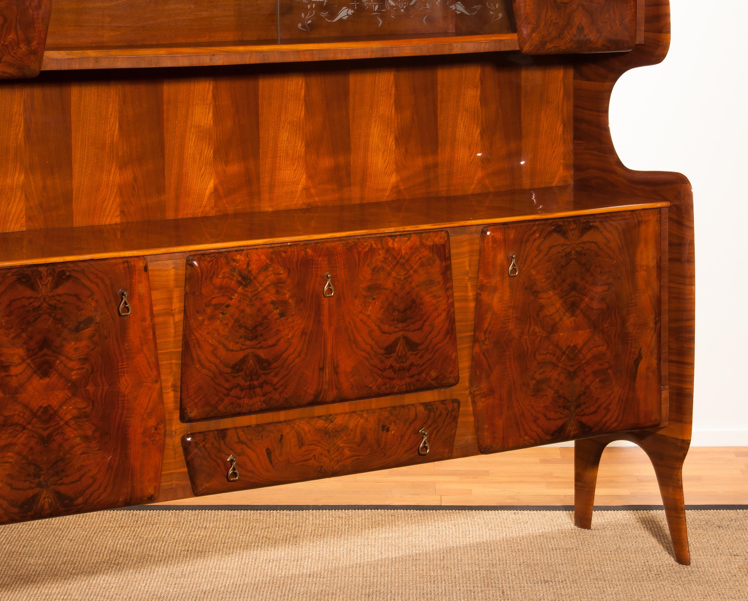Italian 1950s, Buffet Cabinet in Burl Wood and Walnut by Vittorio Dassi, Italy