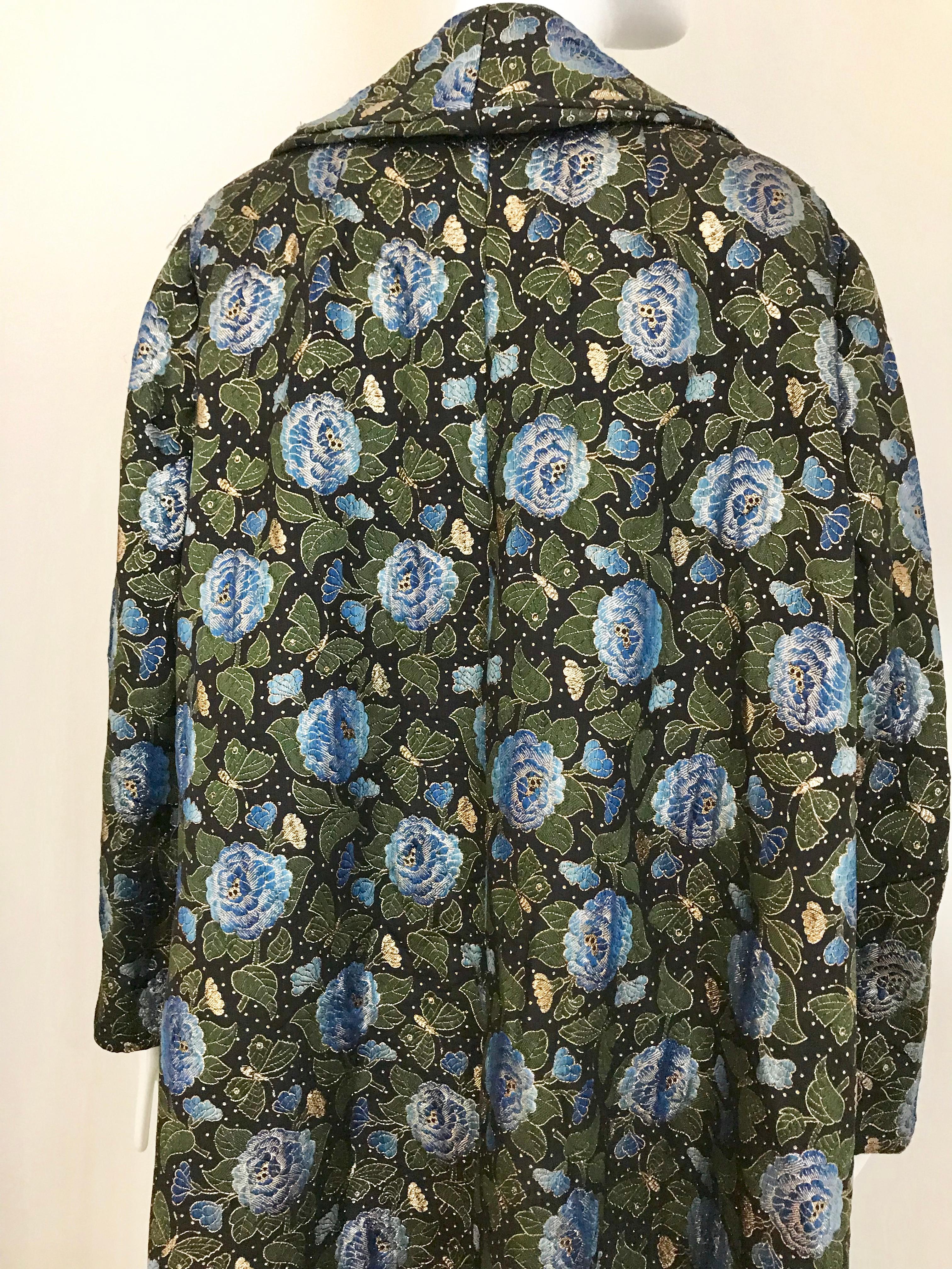 1950s Green and Blue Butterfly Print Brocade  Coat For Sale 1