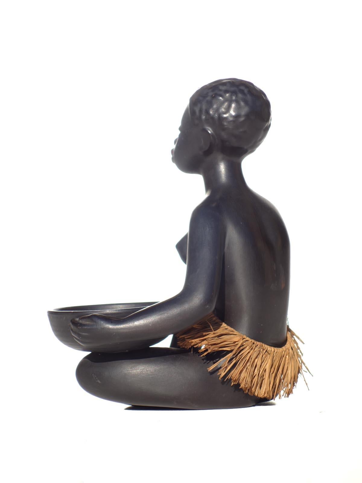 Mid-Century Modern 1950s by Leopold Anzengruber African Woman Vienna Figure en vente