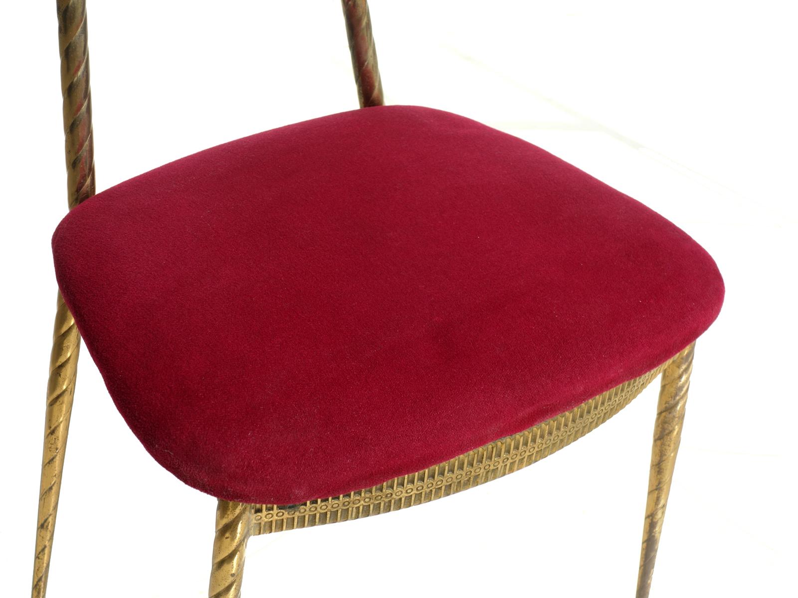 Rare brass chairs
Red velvet upholstery
Excellent condition.