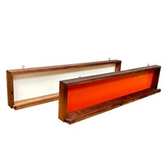 1950er Jahre CabinModern Architekt Walnussholz Wandregal Spice Rack in Orange+Weiß Panels