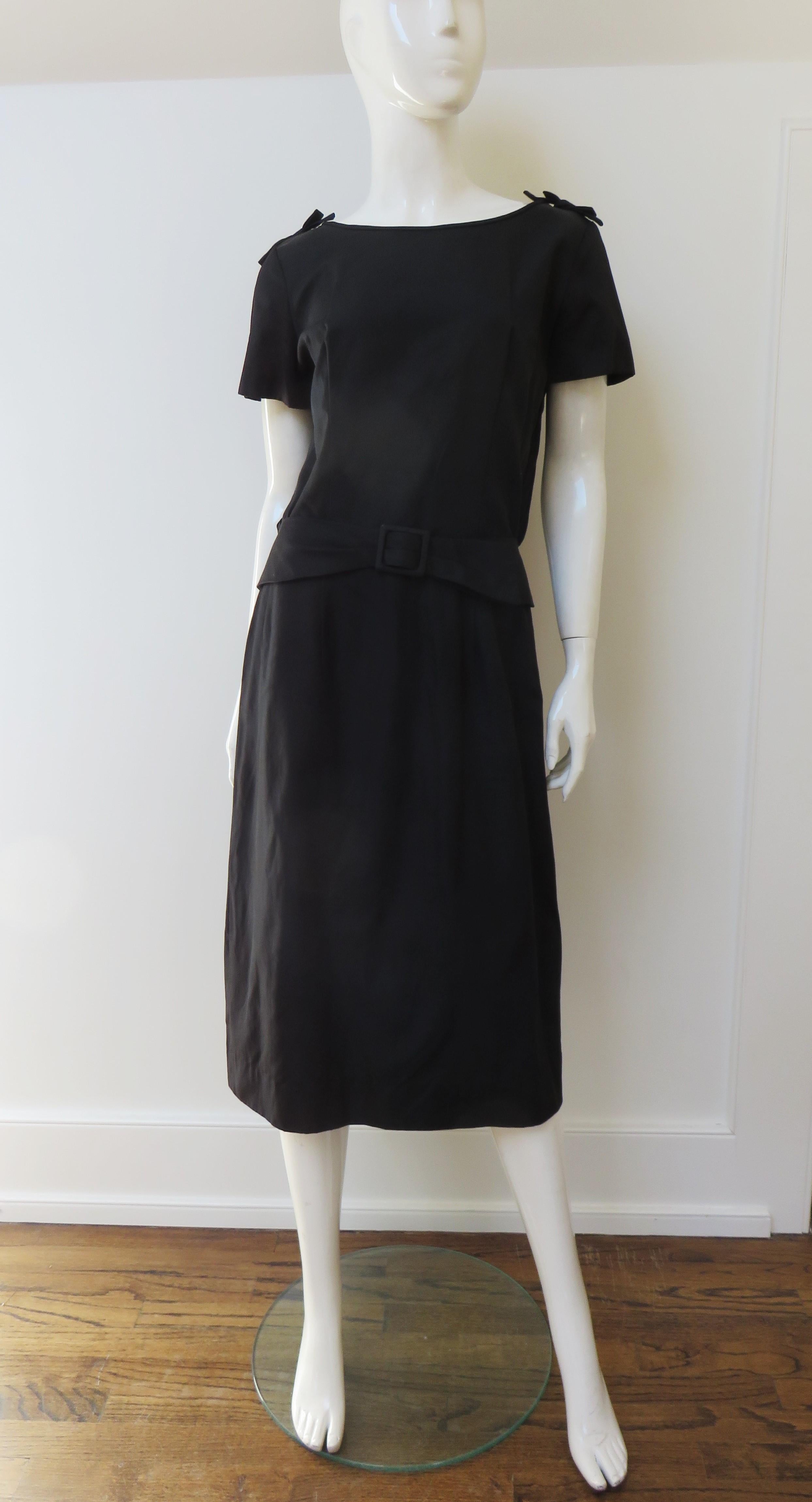 1950er Käfigrücken-Kleid im Angebot 3