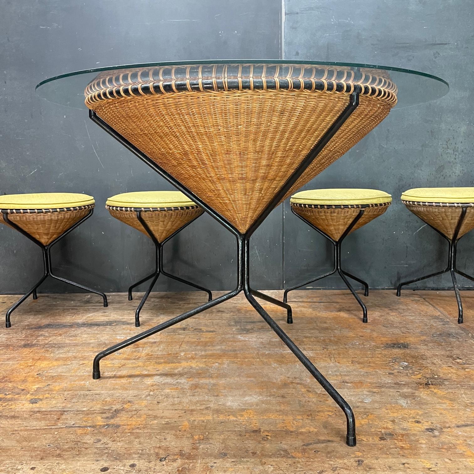 1950s California Design Danny Ho Fong Wicker Iron Tiki Dining Table Stool Set In Fair Condition For Sale In Hyattsville, MD