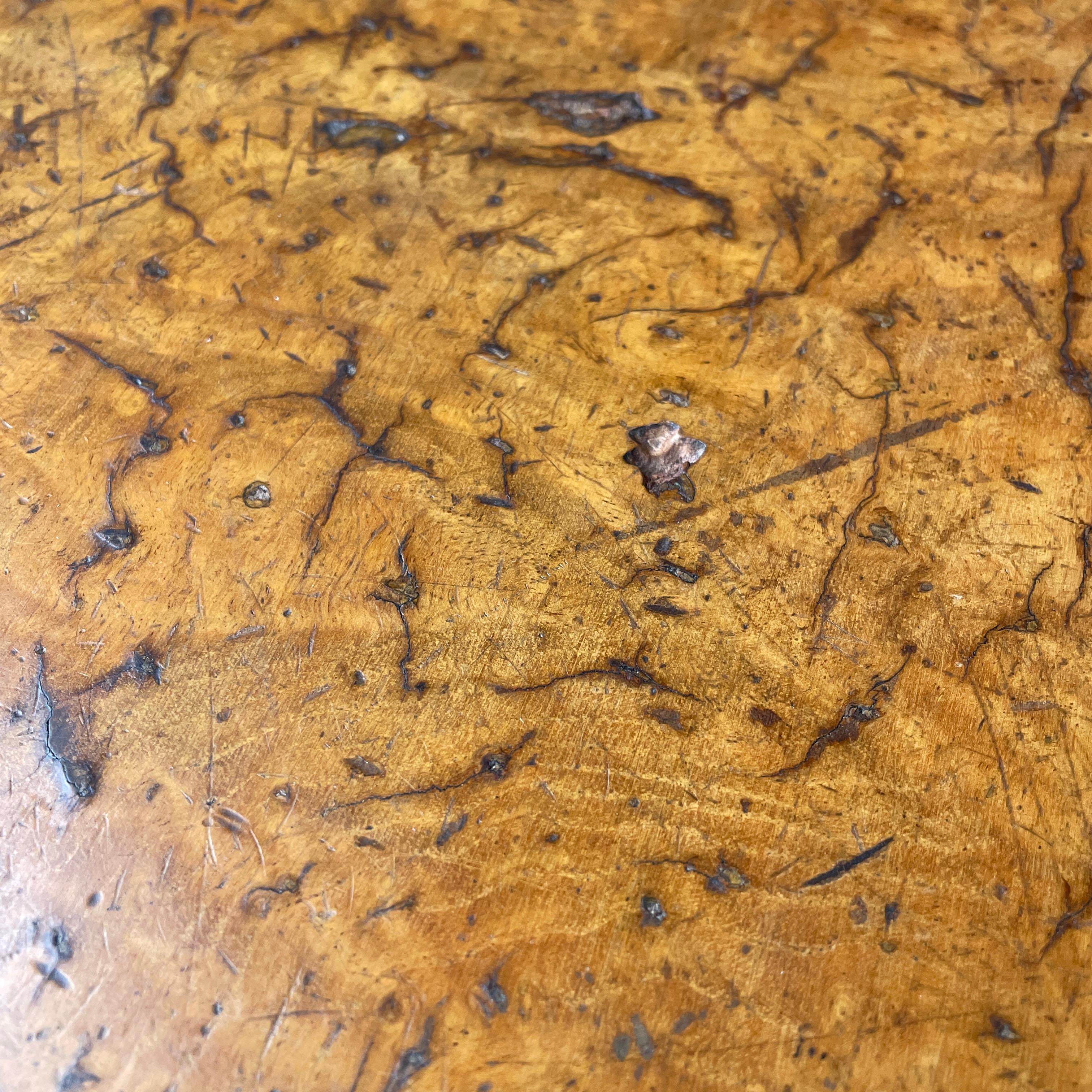 1950 Cannell & Chaffin of Los Angeles Burl Petite Pedestal Hollywood Mansion in vendita 2