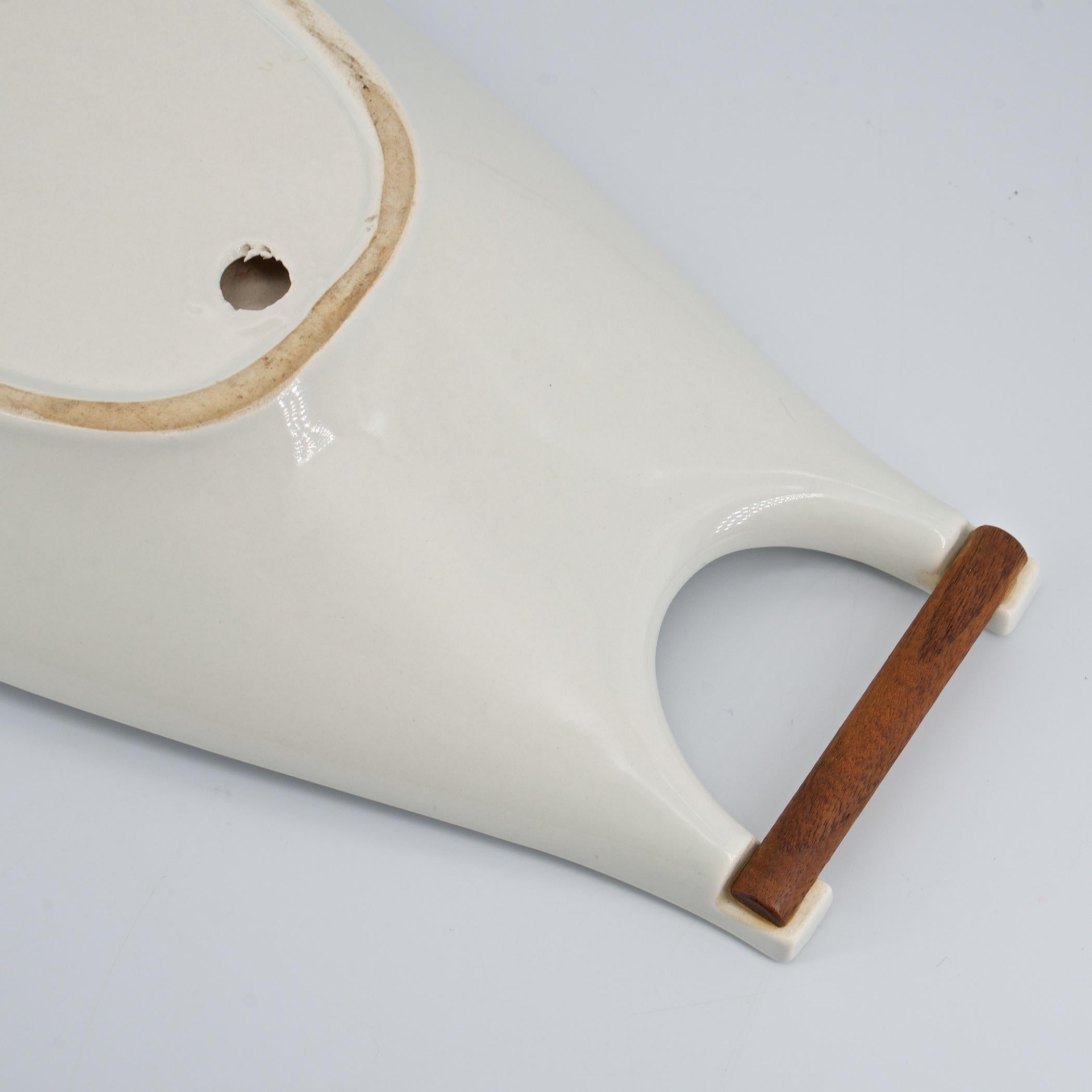 1950s Capri White Pottery + Walnut Serving Tray Mid-Century Modernist Tableware For Sale 1