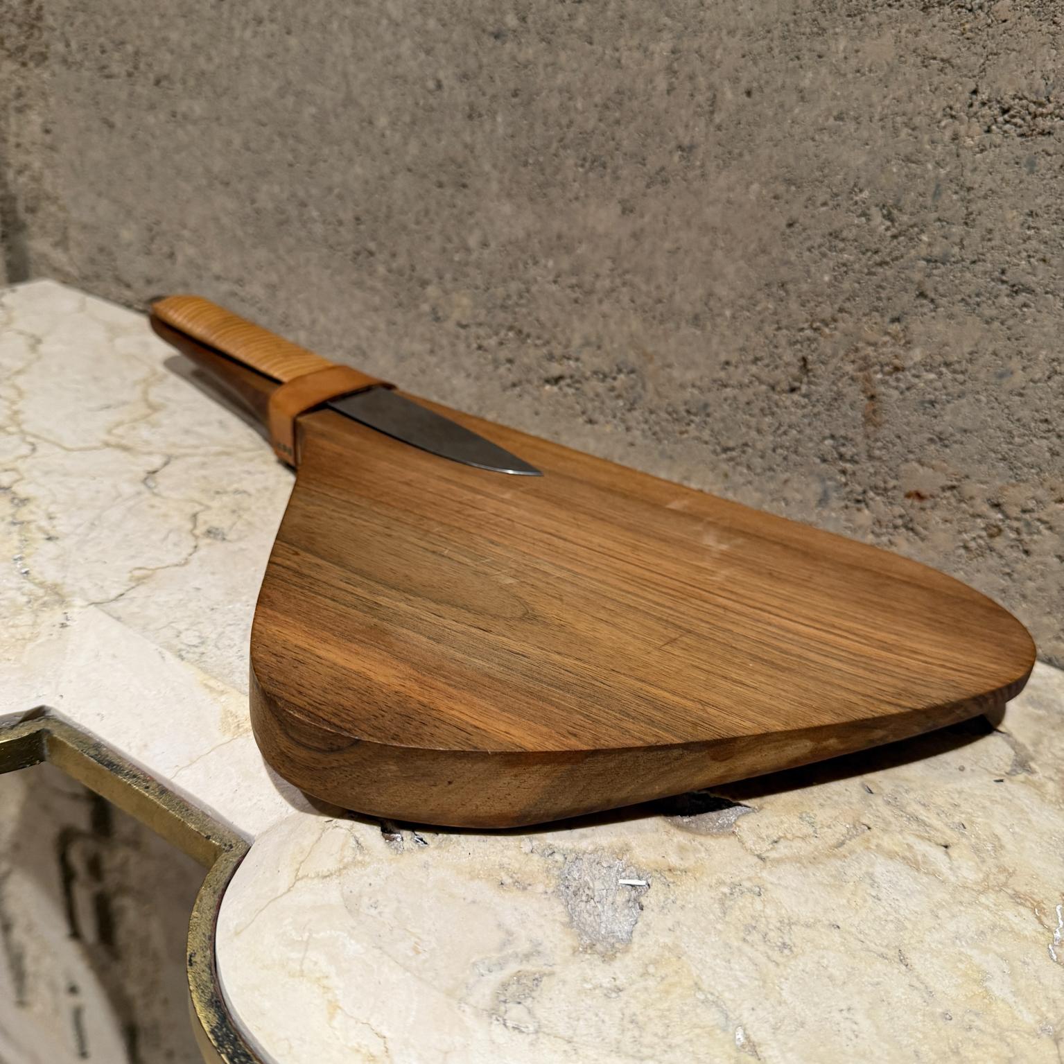 1950s Carl Auböck Charcuterie Sculptural Snack Board Knife Austria (Moderne der Mitte des Jahrhunderts) im Angebot
