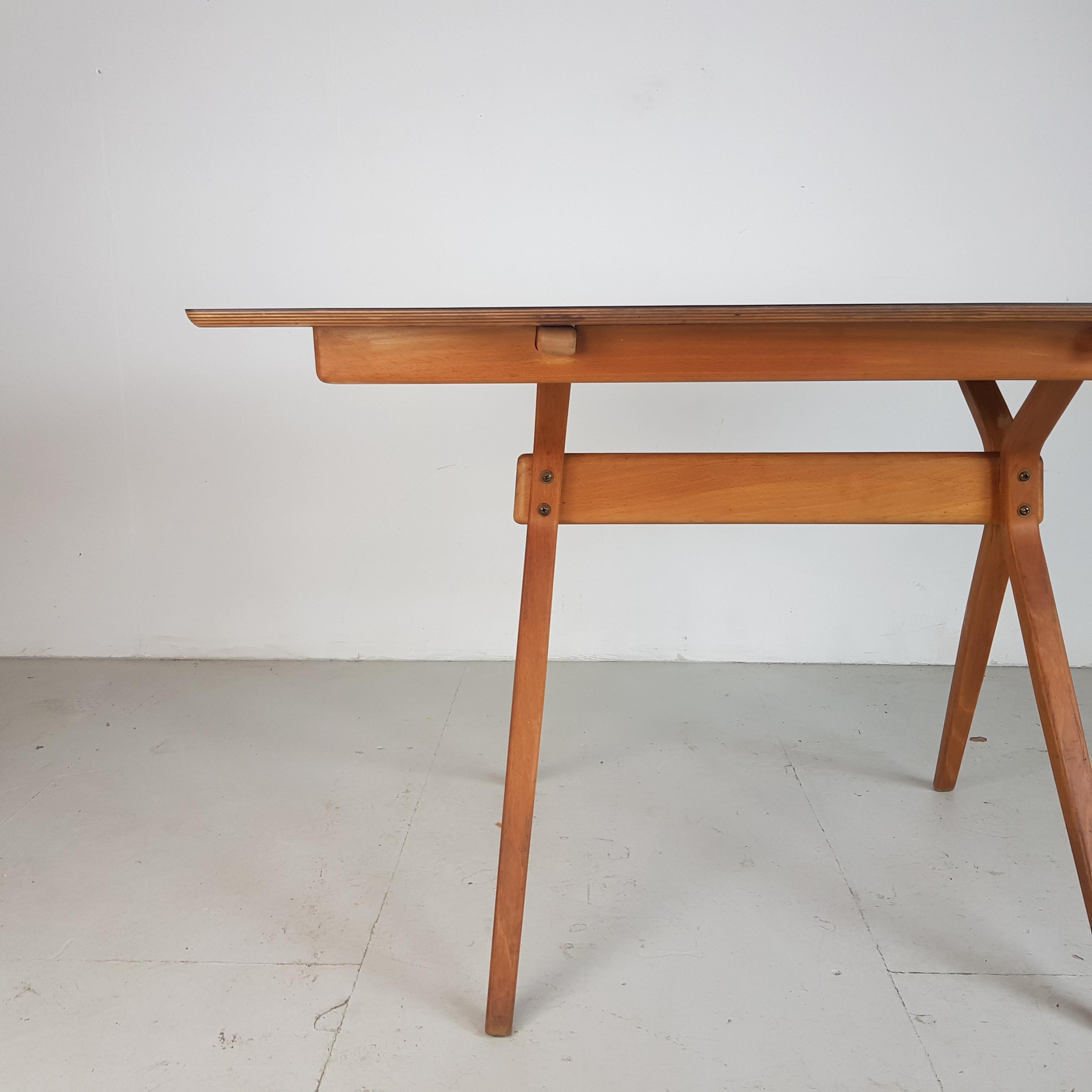 20th Century 1950s Carl Jacobs Kandya Beech and Grey Striped Formica Table For Sale