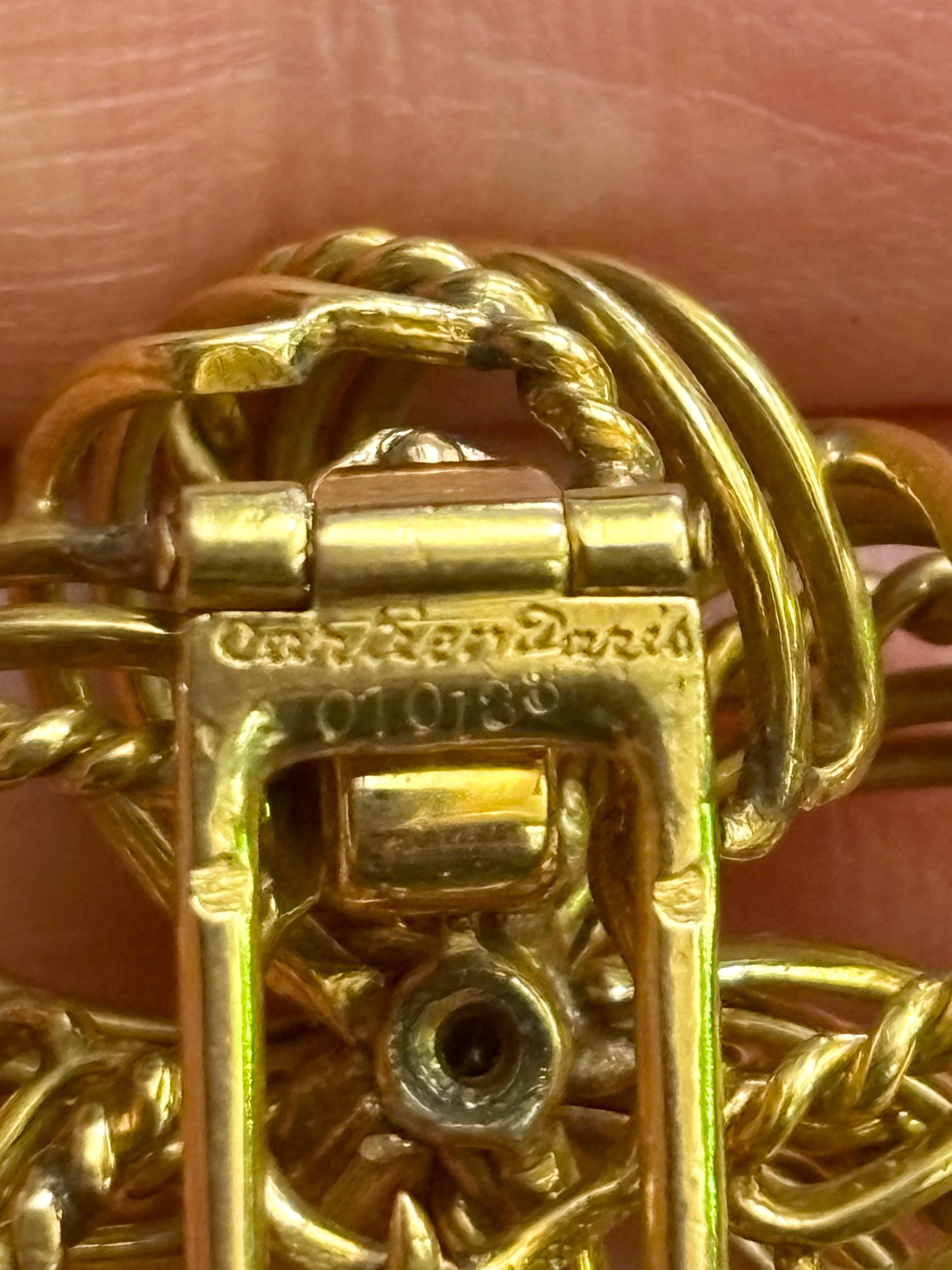 1950er Cartier Brosche aus 18k Gold mit 0,20 Karat Diamanten im Angebot 1