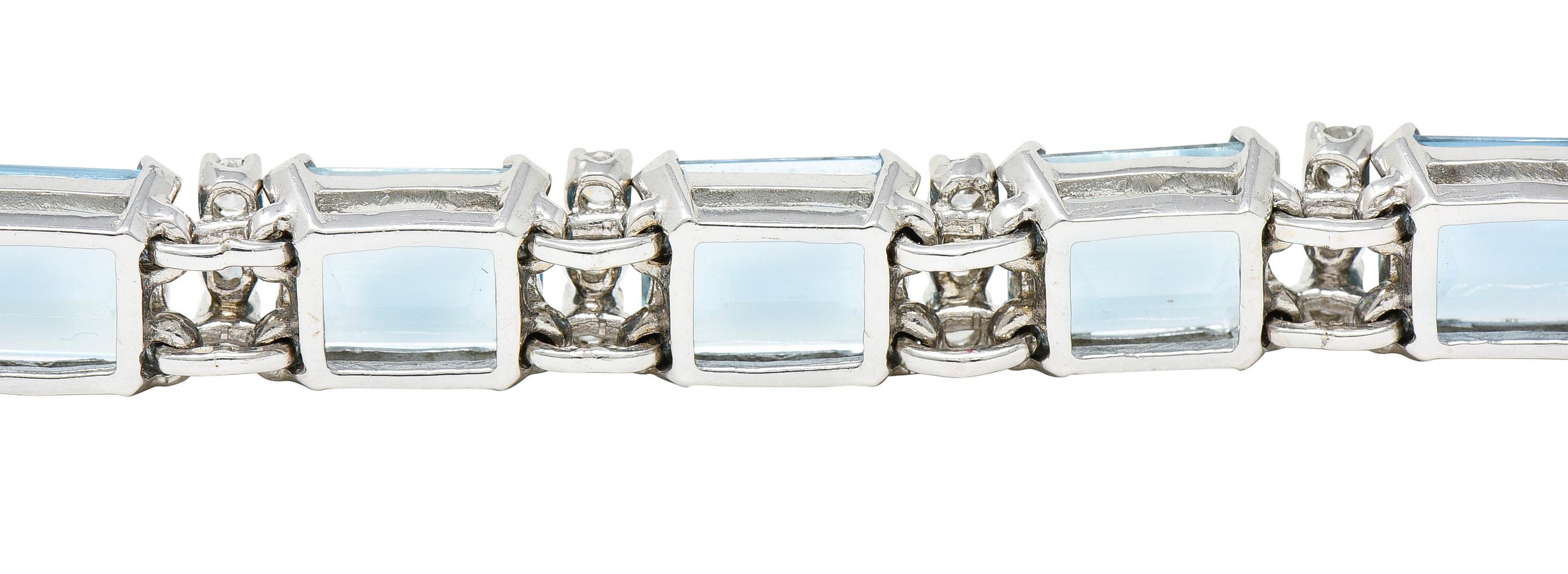 1950's Cartier 33.25 Carats Aquamarine Diamond 14 Karat White Gold Link Bracelet 4