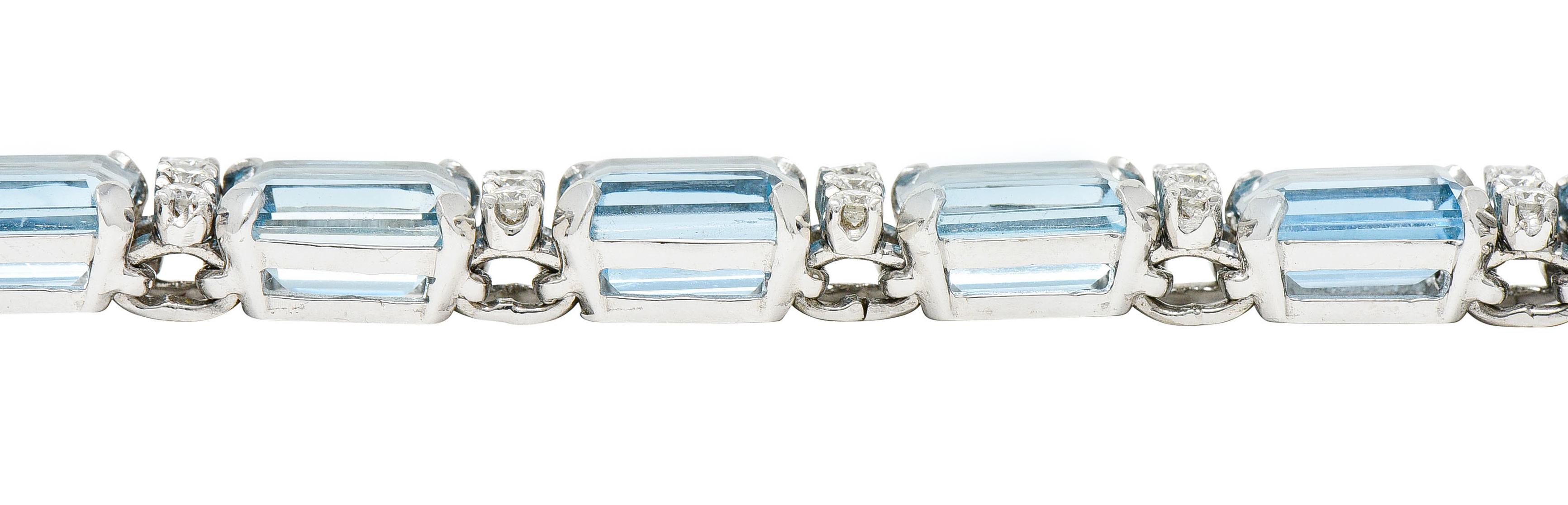 1950's Cartier 33.25 Carats Aquamarine Diamond 14 Karat White Gold Link Bracelet 5