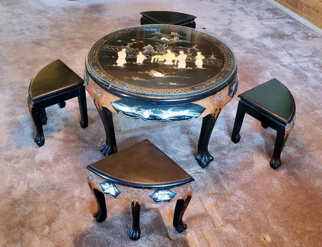 1950s Carved Asian Tea Table With Mother Of Pearl And 4 Matching Wedged Stools 12