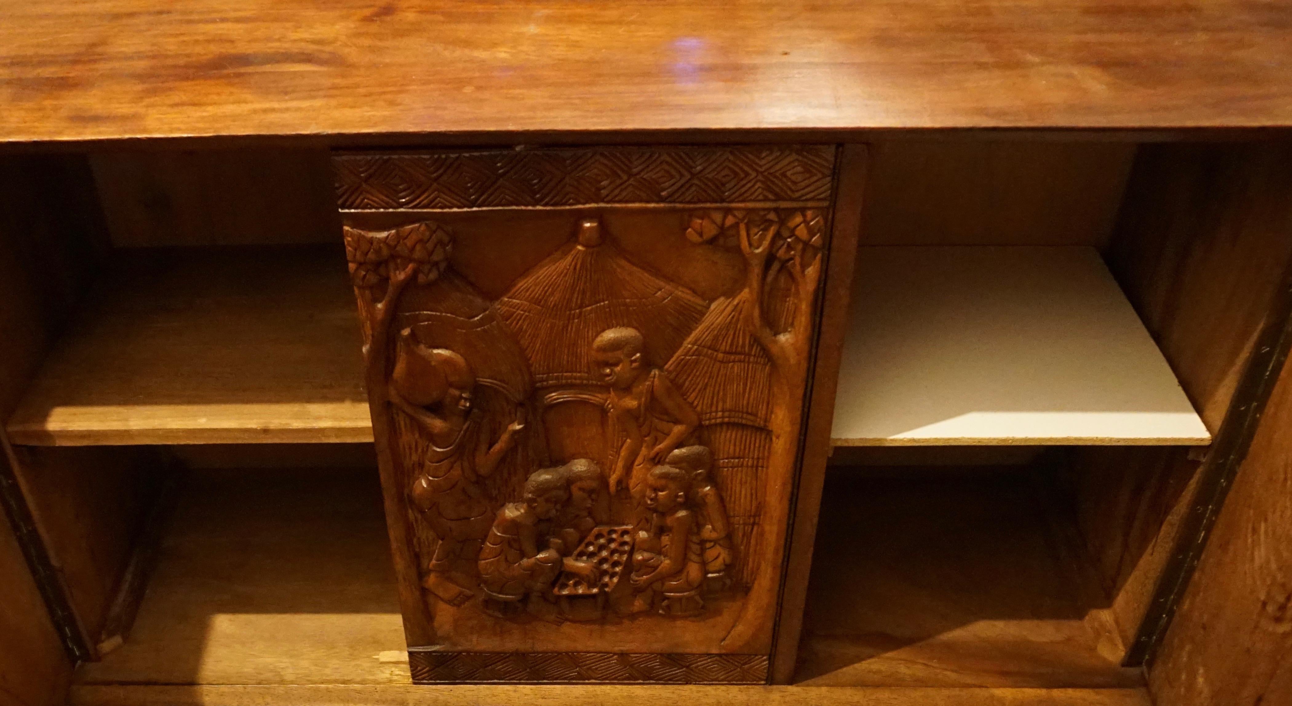 1950s Carved Wooden Cabinet from Congo For Sale 4