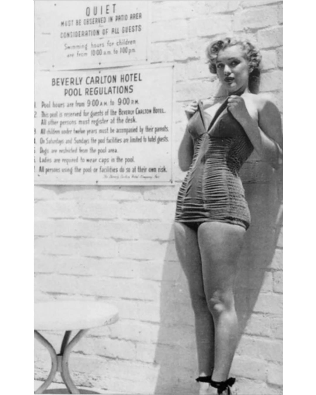 1950s Catalina Floral Textured Cotton Swimsuit For Sale 1