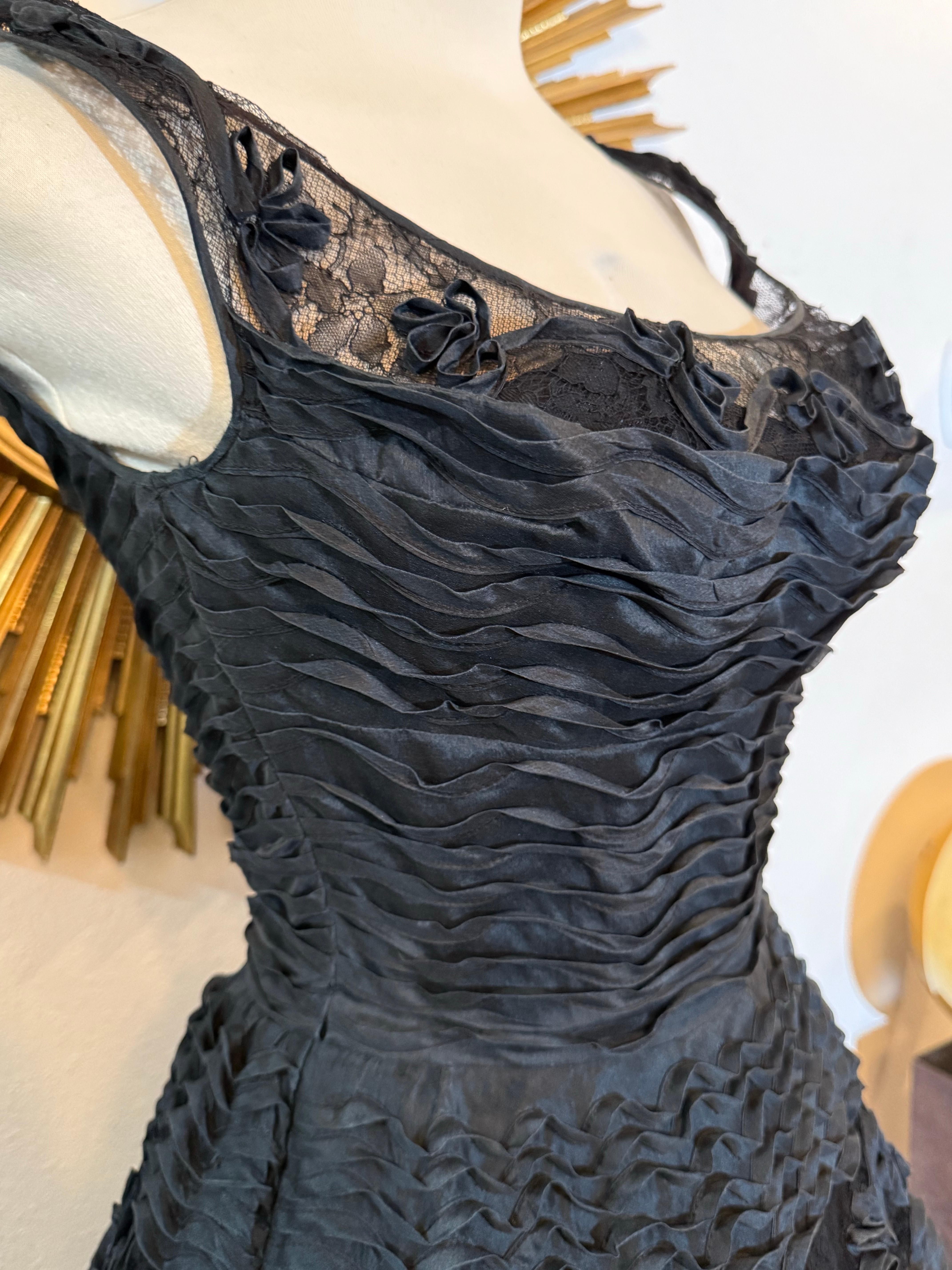 1950s Ceil Chapman Schwarz Seide Organza & Spitze New Look Cocktailkleid w Applique im Angebot 11