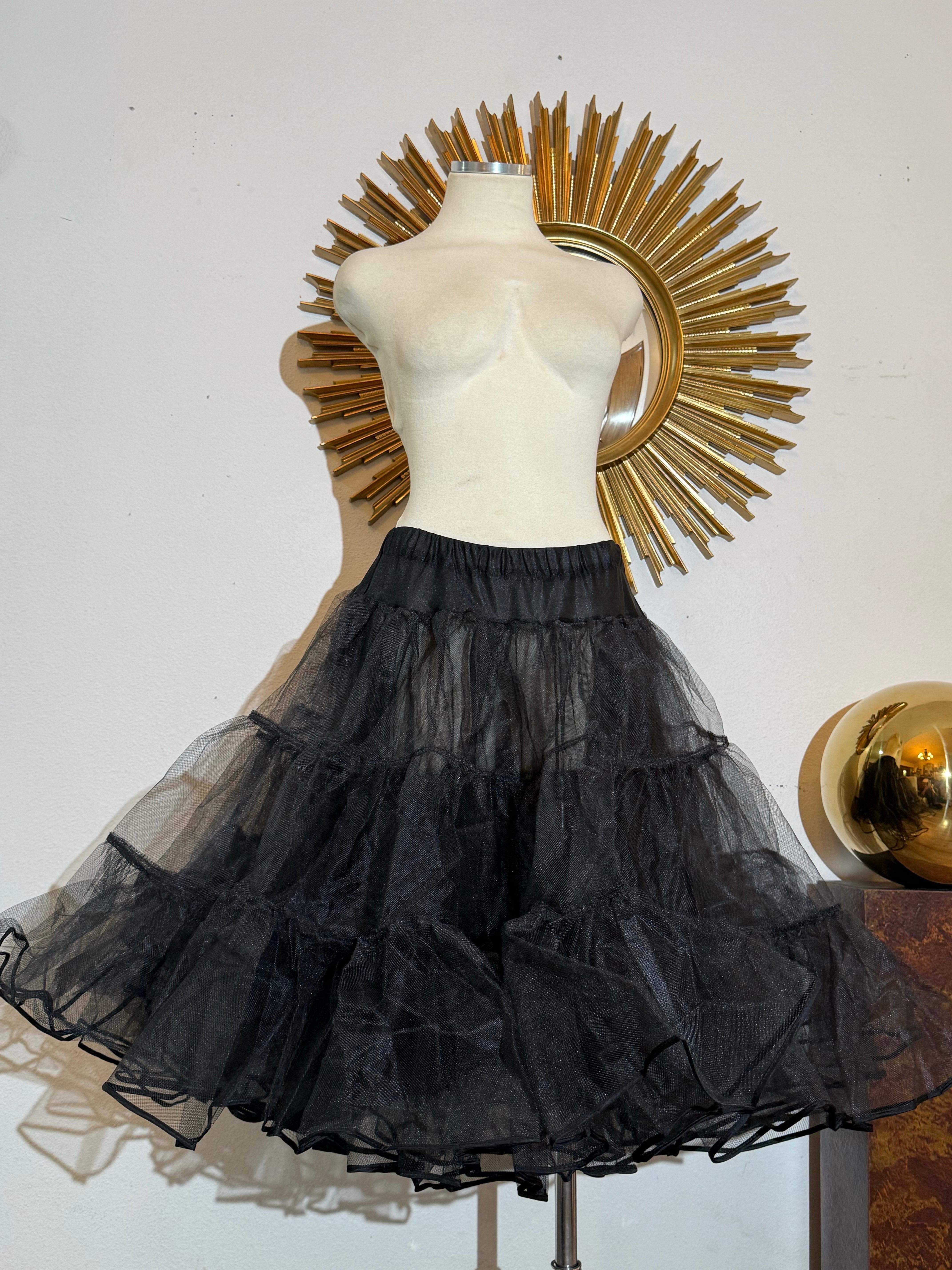 1950s Ceil Chapman Schwarz Seide Organza & Spitze New Look Cocktailkleid w Applique im Angebot 13