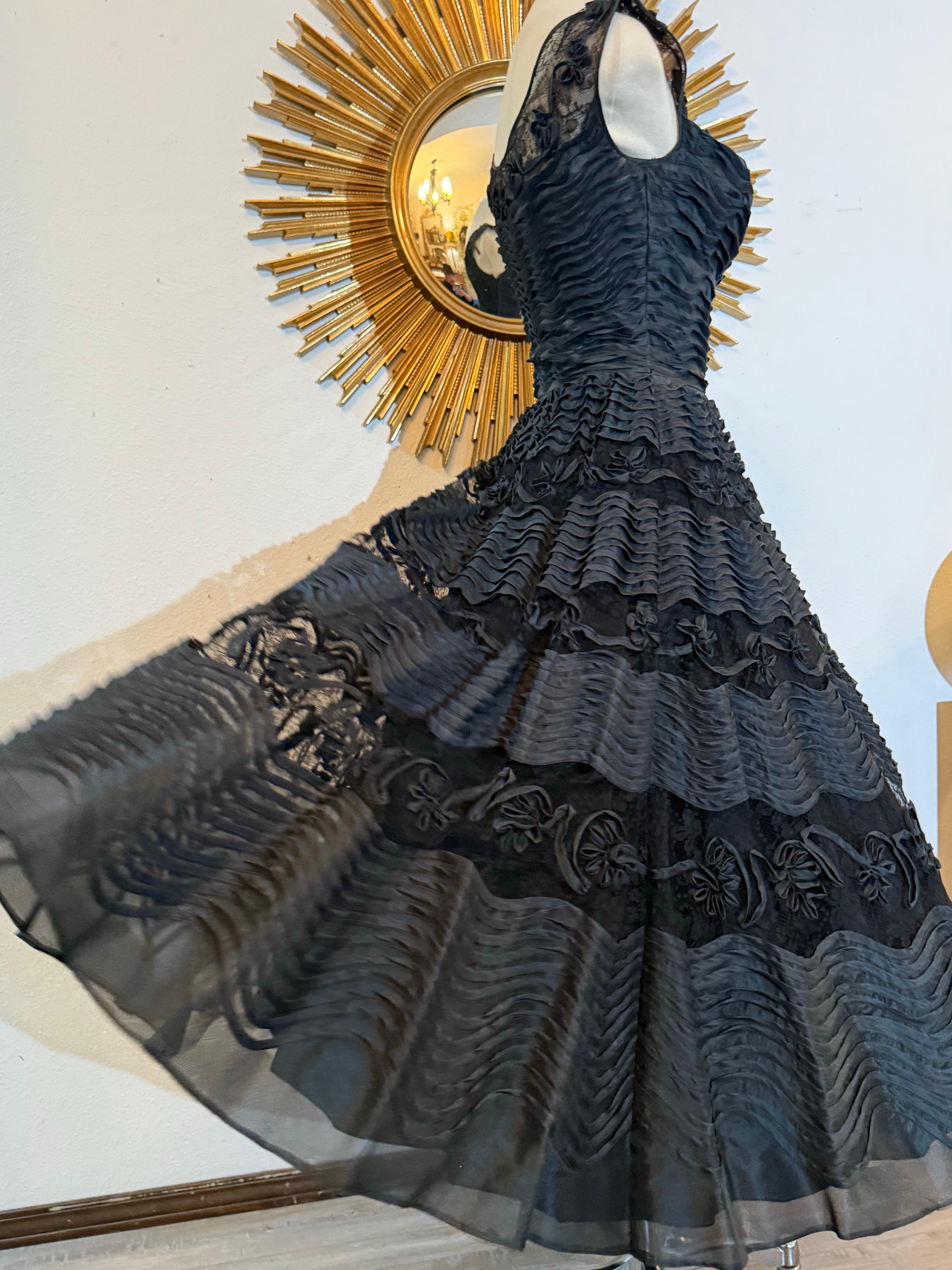 1950s Ceil Chapman Schwarz Seide Organza & Spitze New Look Cocktailkleid w Applique im Angebot 5
