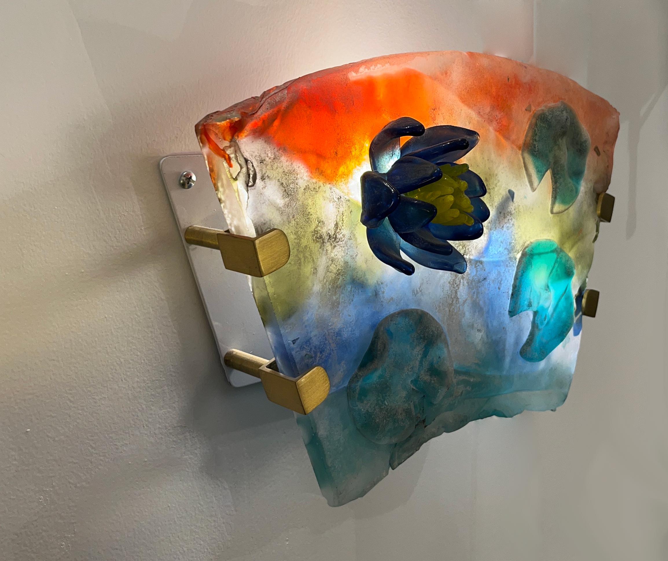 1950er Cenedese Italienisch Orange Blau Grün Scavo Murano Glas Wandleuchter (Art déco) im Angebot