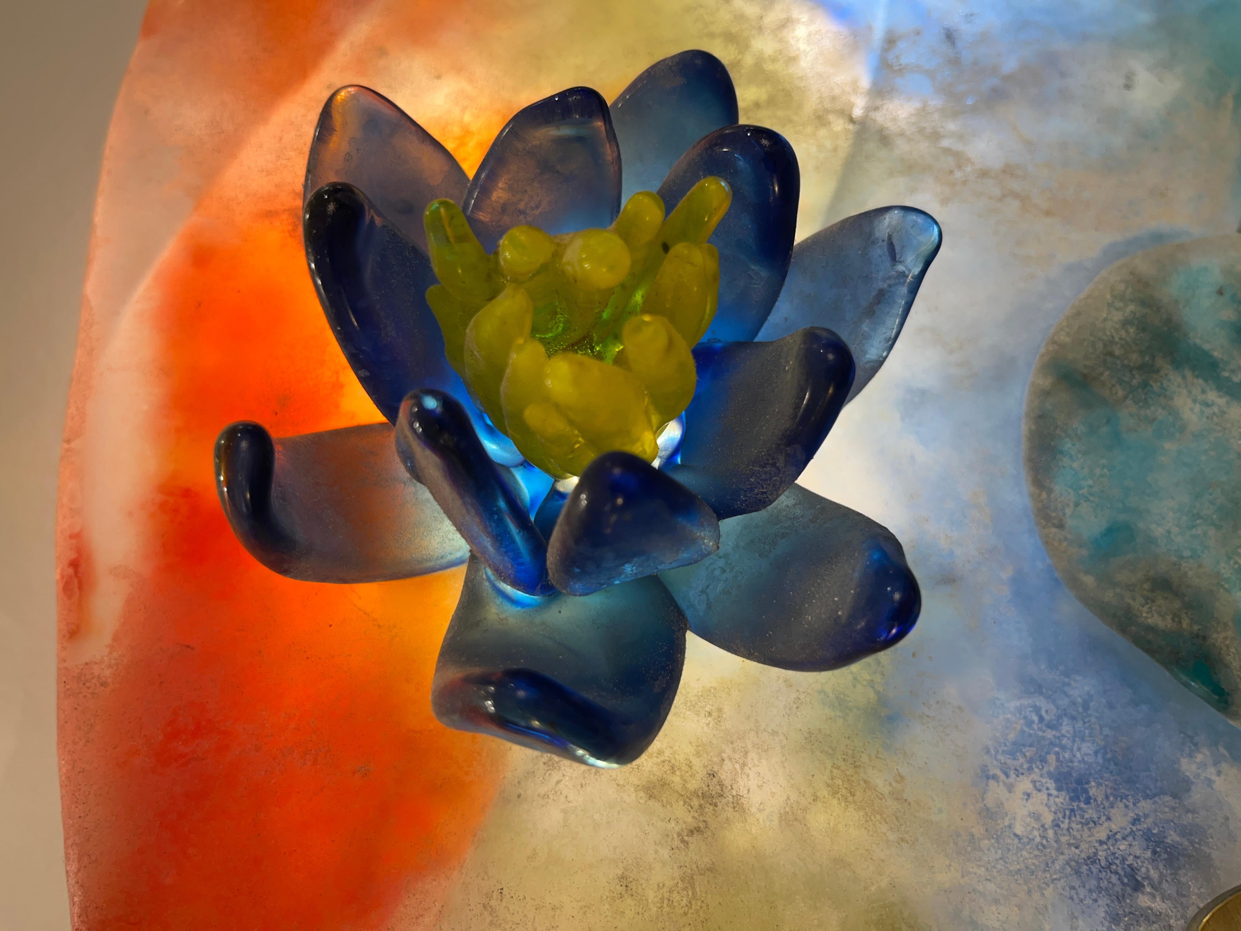 1950er Cenedese Italienisch Orange Blau Grün Scavo Murano Glas Wandleuchter (Metall) im Angebot