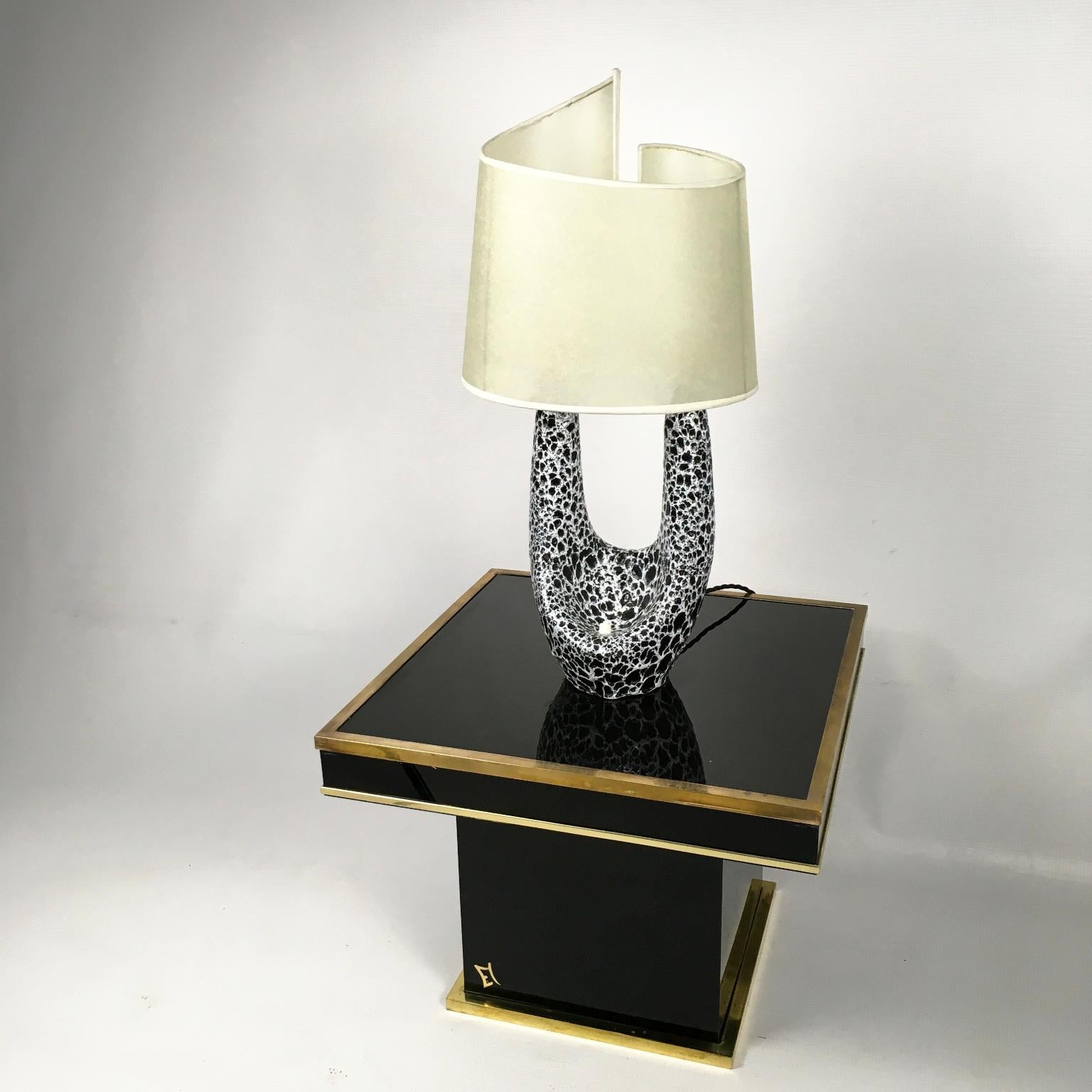 Céramique Lampe de table en céramique des années 1950 par Le Vaucour pour Vallauris France en vente