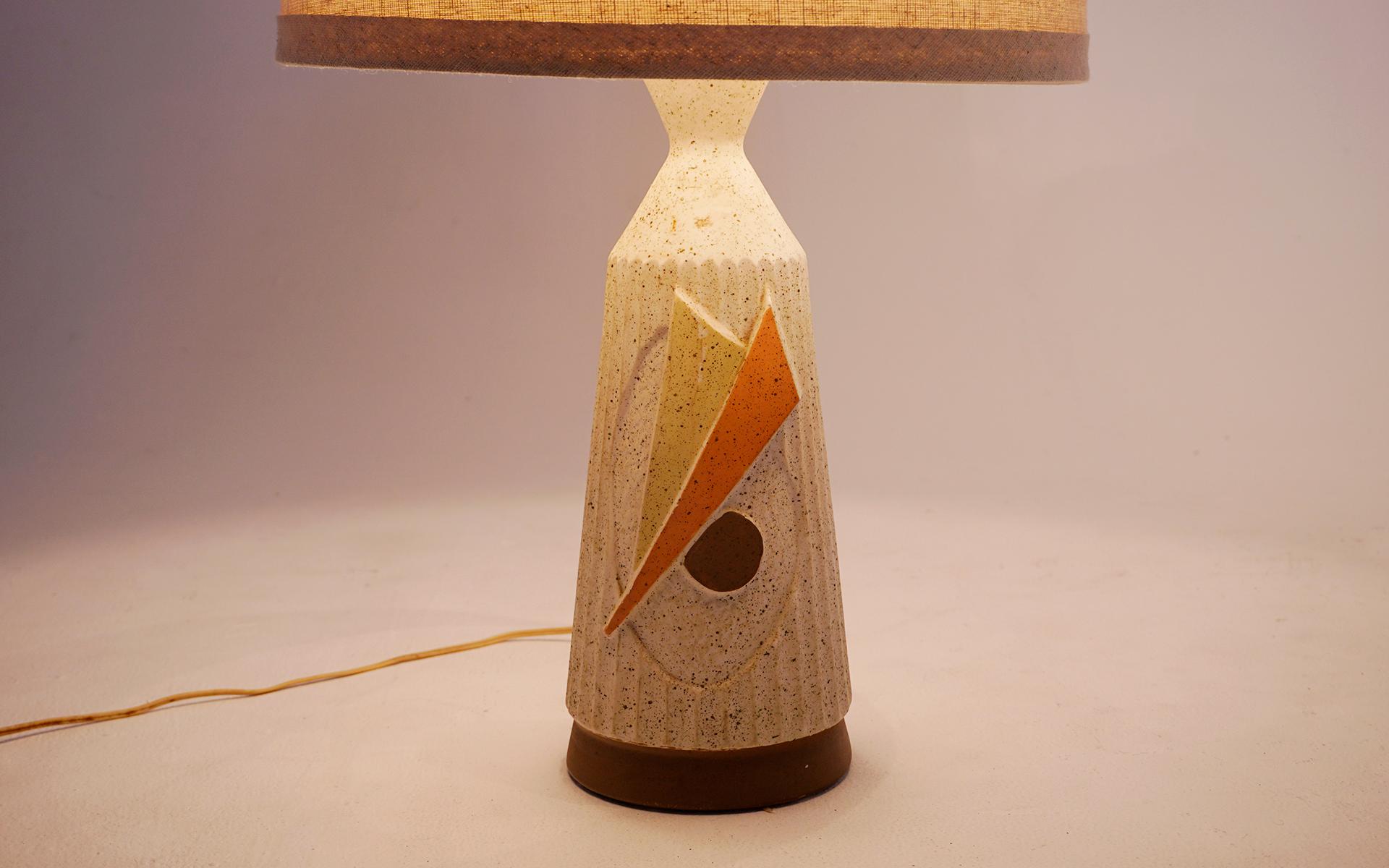 Mid-20th Century 1950s Ceramic Table Lamp in the Style of Martz for Marshall Lamps