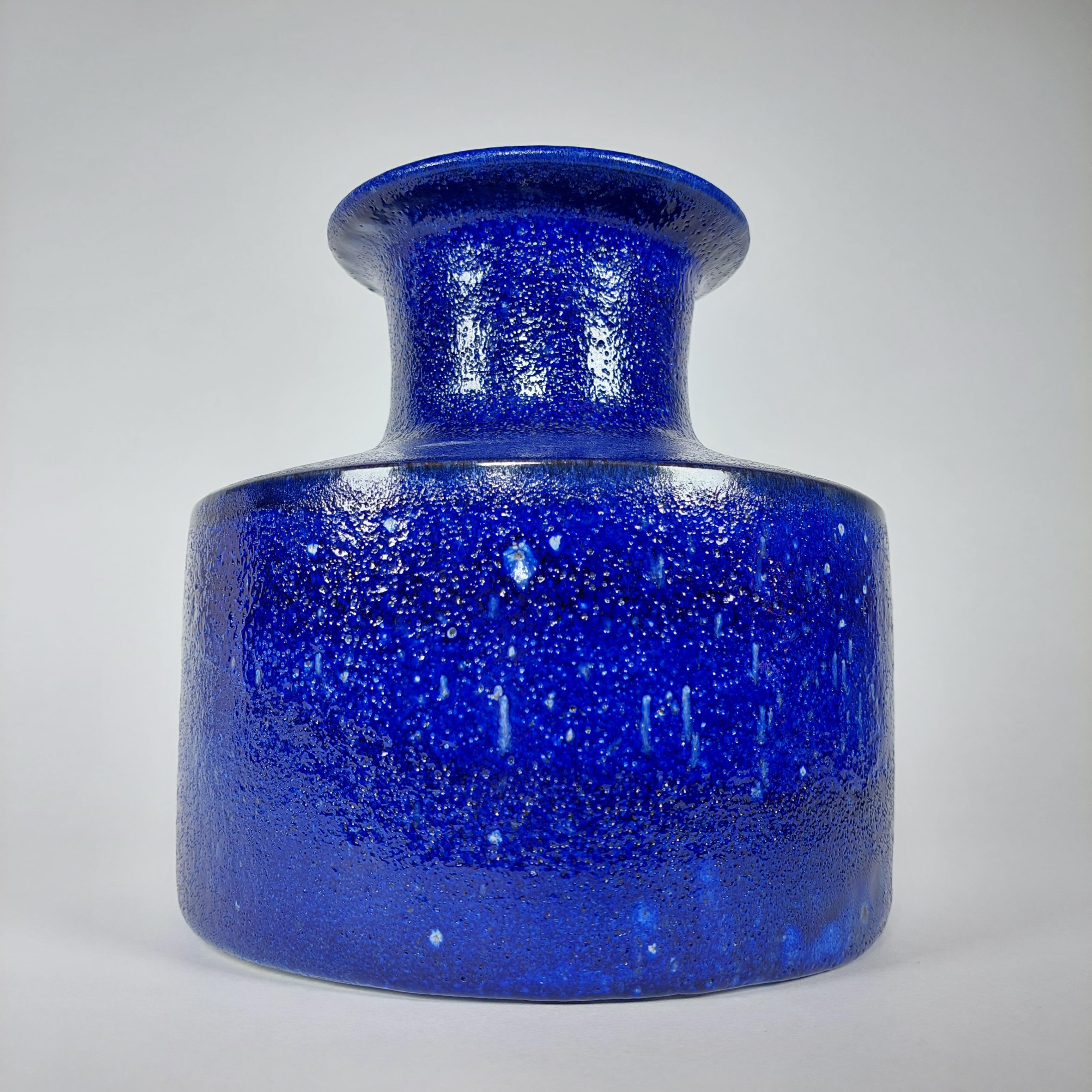 Vase en céramique des années 1950 d'André Freymond  Bon état - En vente à Basel, BS
